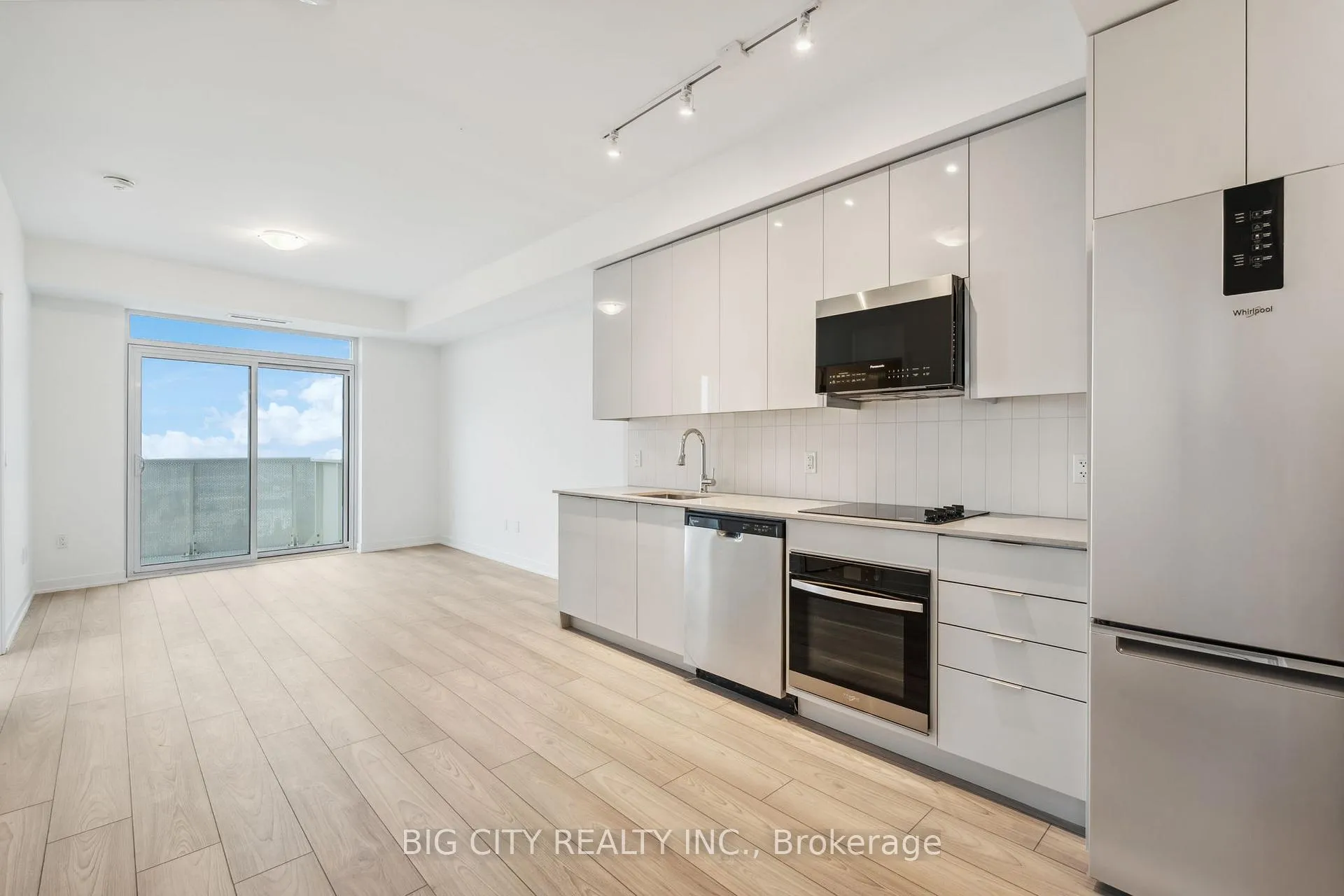 Photo 6 of Unit 2328, 498 Caldari Road, Vaughan, Concord — HOMEH