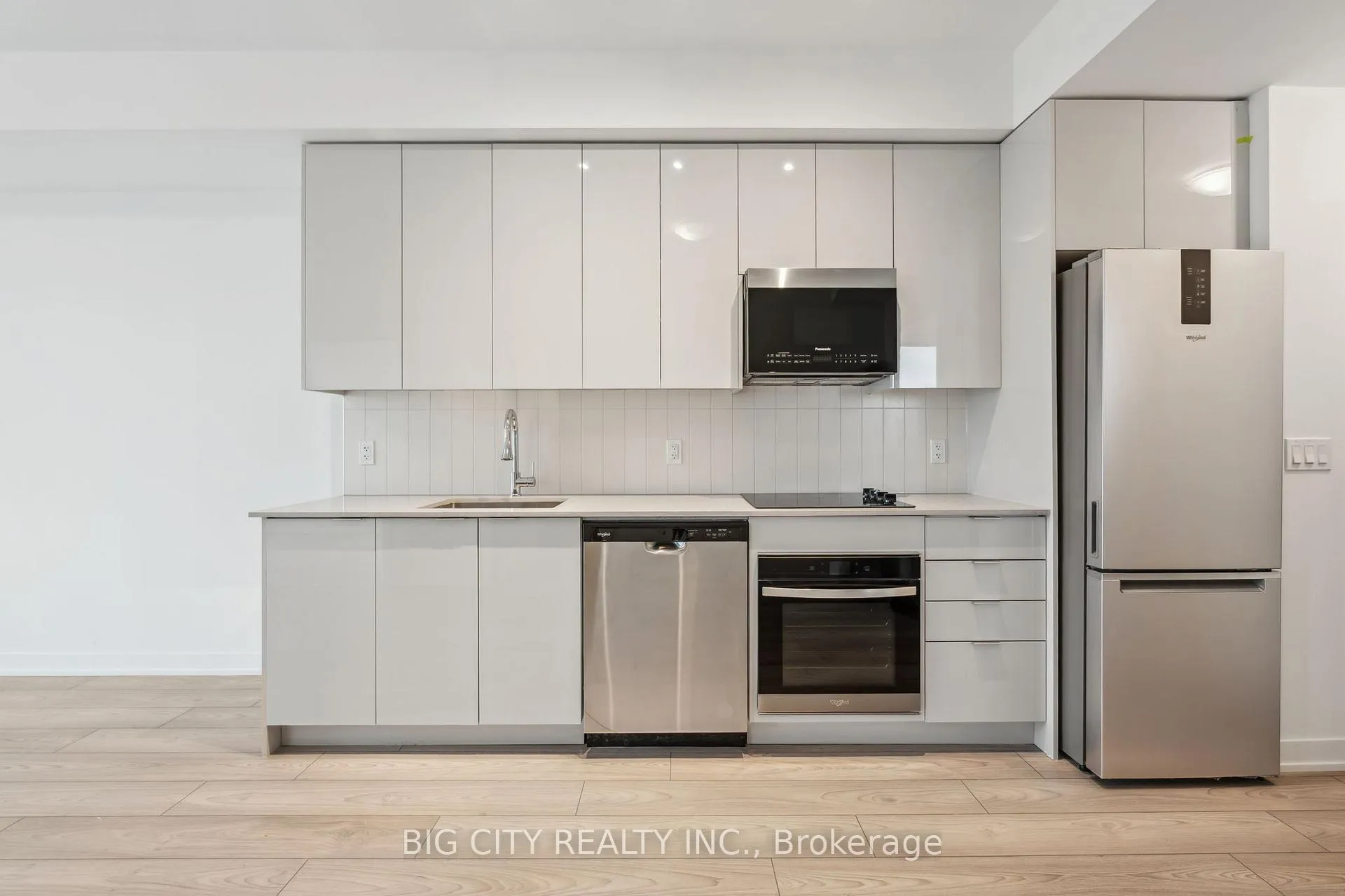 Photo 10 of Unit 2328, 498 Caldari Road, Vaughan, Concord — HOMEH