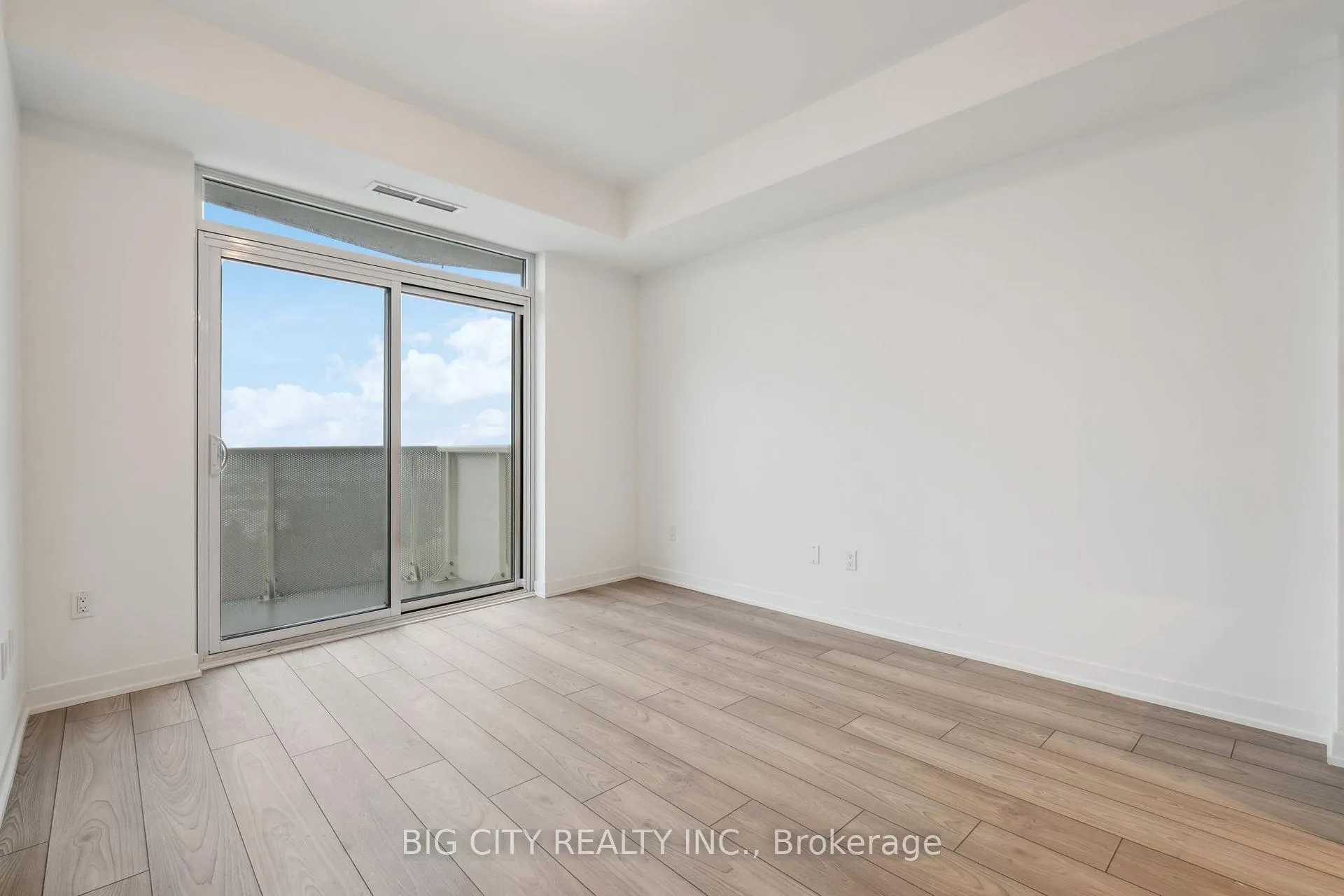 Photo 13 of Unit 2328, 498 Caldari Road, Vaughan, Concord — HOMEH