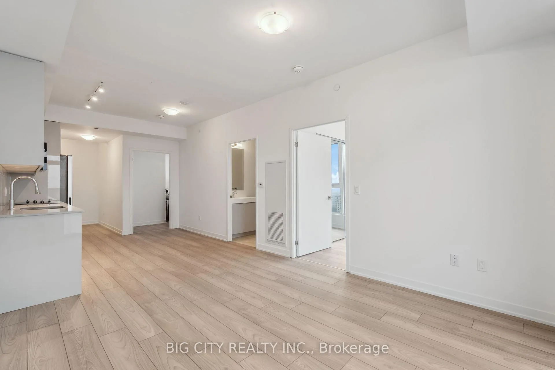 Photo 16 of Unit 2328, 498 Caldari Road, Vaughan, Concord — HOMEH
