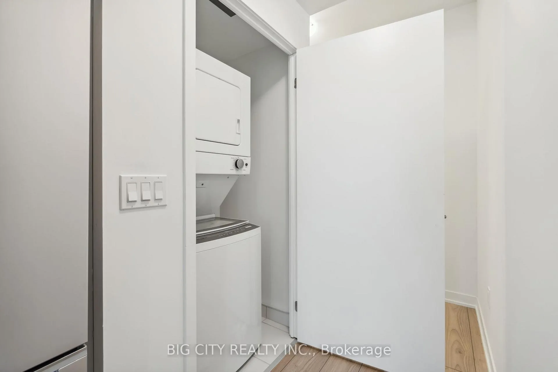 Photo 28 of Unit 2328, 498 Caldari Road, Vaughan, Concord — HOMEH