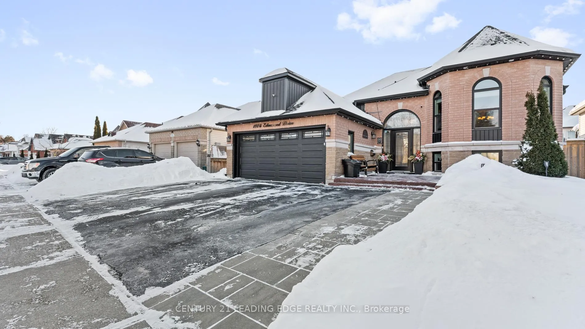 Photo 1 of 1814 Edenwood Drive, Oshawa, Samac — HOMEH
