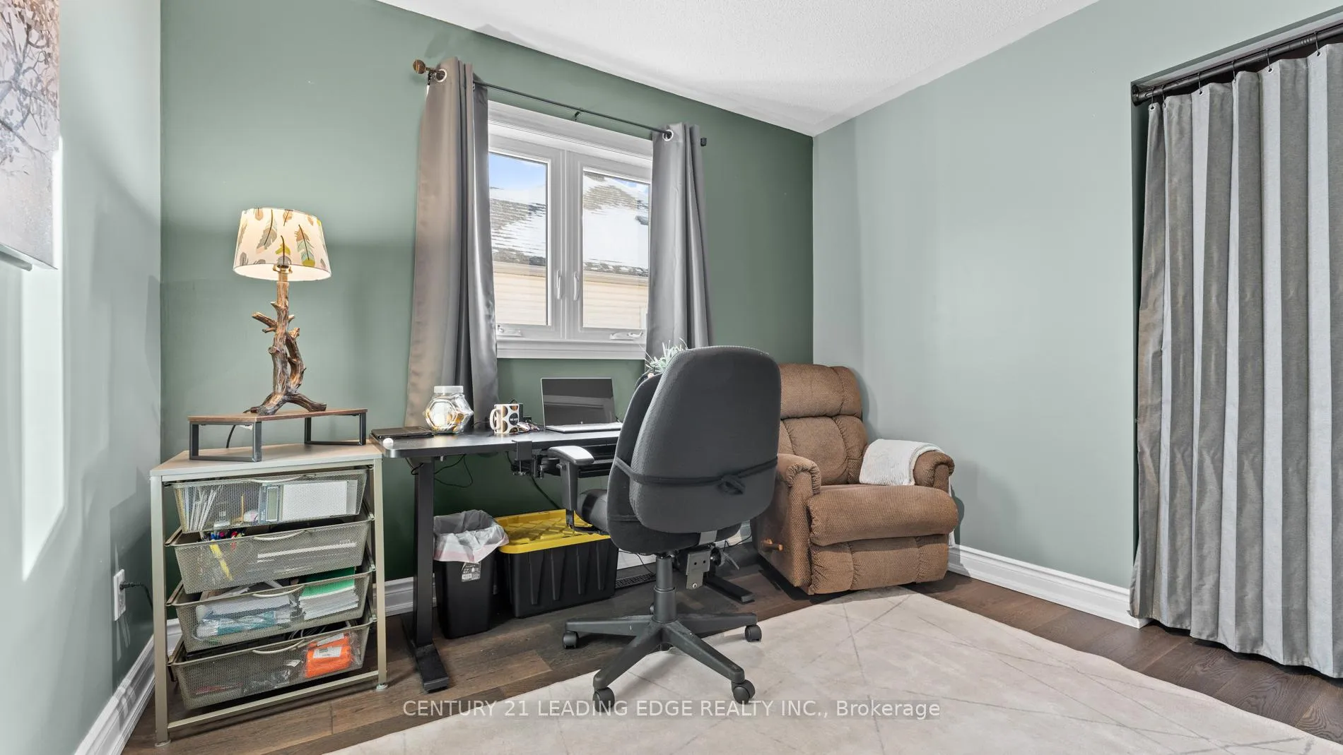 Photo 21 of 1814 Edenwood Drive, Oshawa, Samac — HOMEH
