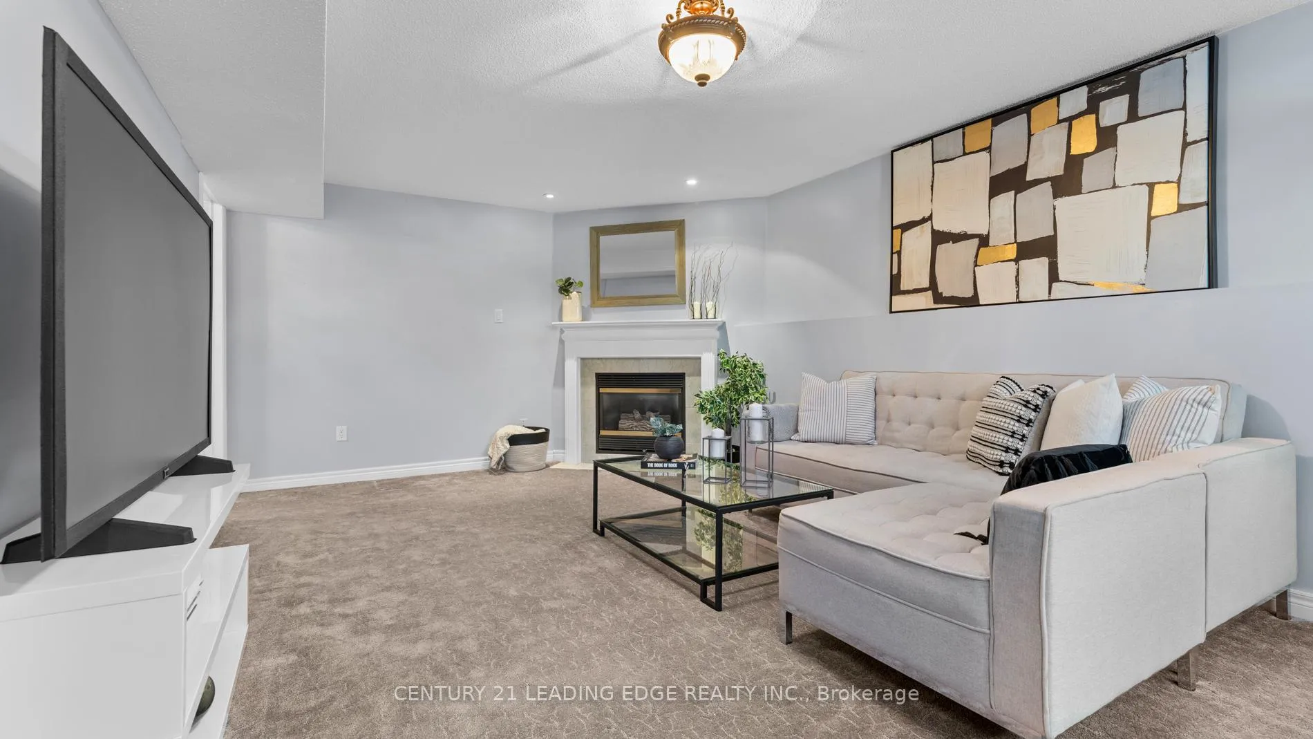 Photo 23 of 1814 Edenwood Drive, Oshawa, Samac — HOMEH