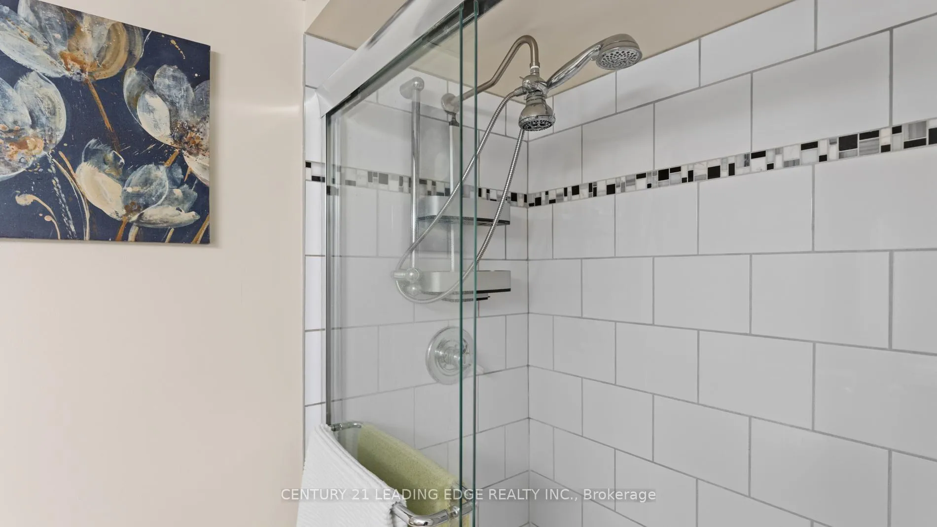 Photo 32 of 1814 Edenwood Drive, Oshawa, Samac — HOMEH