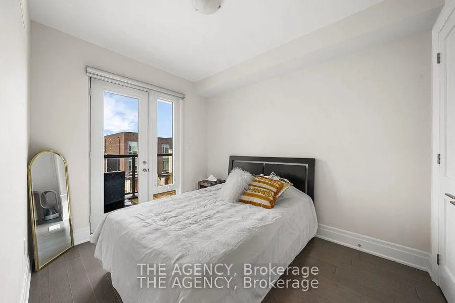 Photo 10 of 37 Aylin Crescent, Vaughan, Patterson — HOMEH