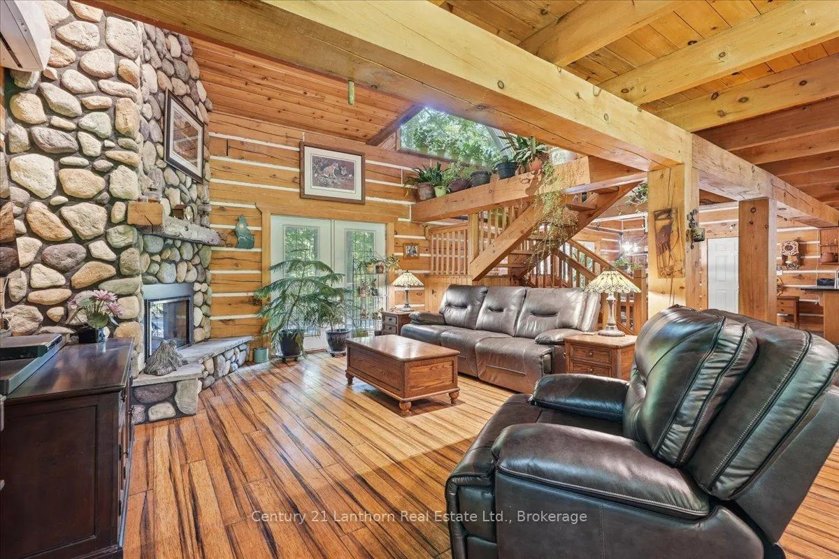 Photo 2 of 3719 County 1 Road, Prince Edward County, Hillier Ward — HOMEH