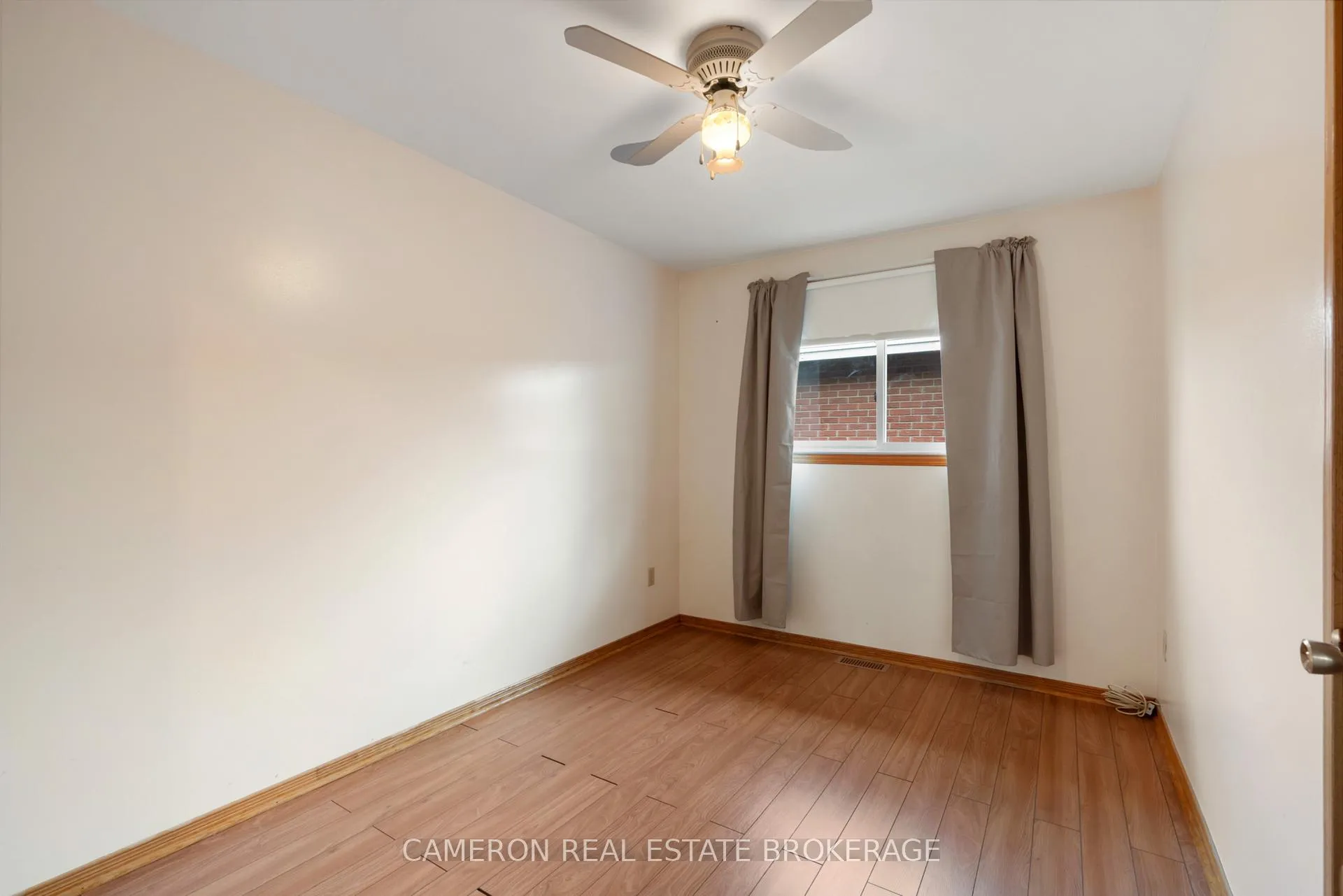 Photo 11 of 425 Danis Avenue, Cornwall, Cornwall — HOMEH