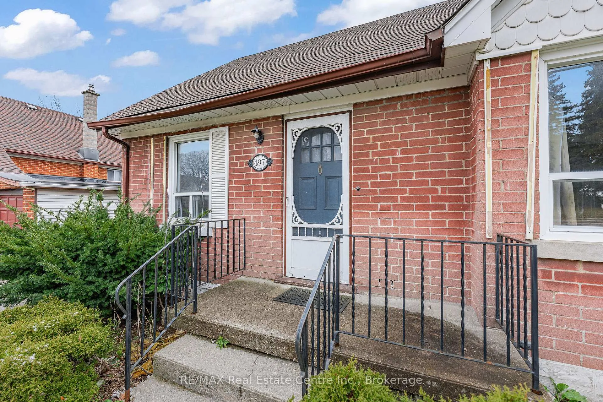 Photo 6 of 497 Victoria Street S, Kitchener, Northward — HOMEH