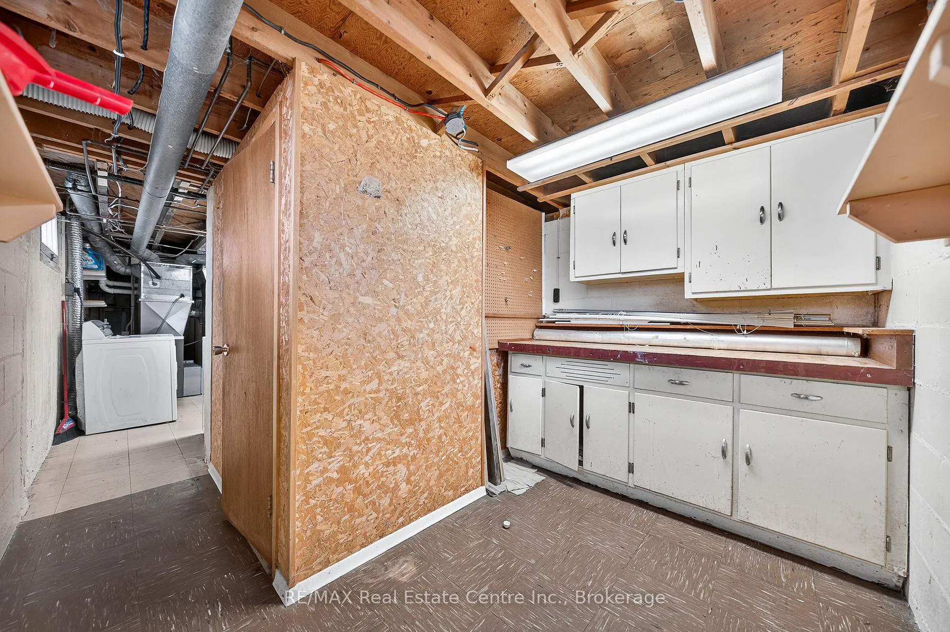 Photo 37 of 497 Victoria Street S, Kitchener, Northward — HOMEH