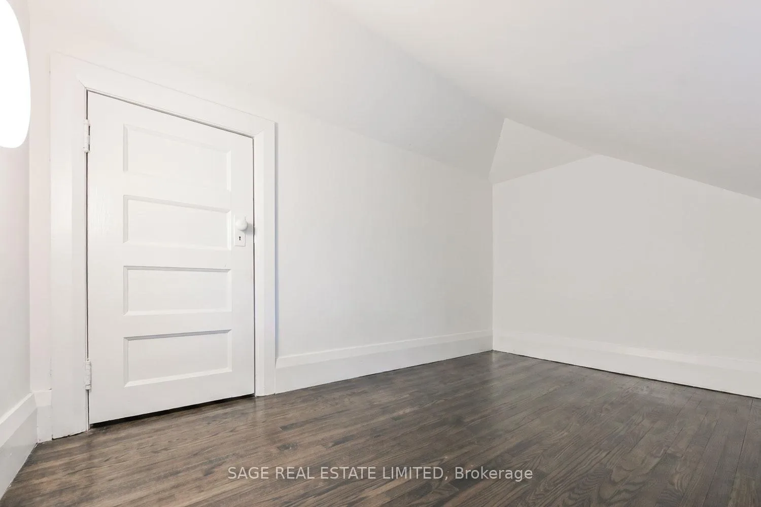 Photo 18 of 418 Glenlake Avenue, Toronto, High Park North — HOMEH