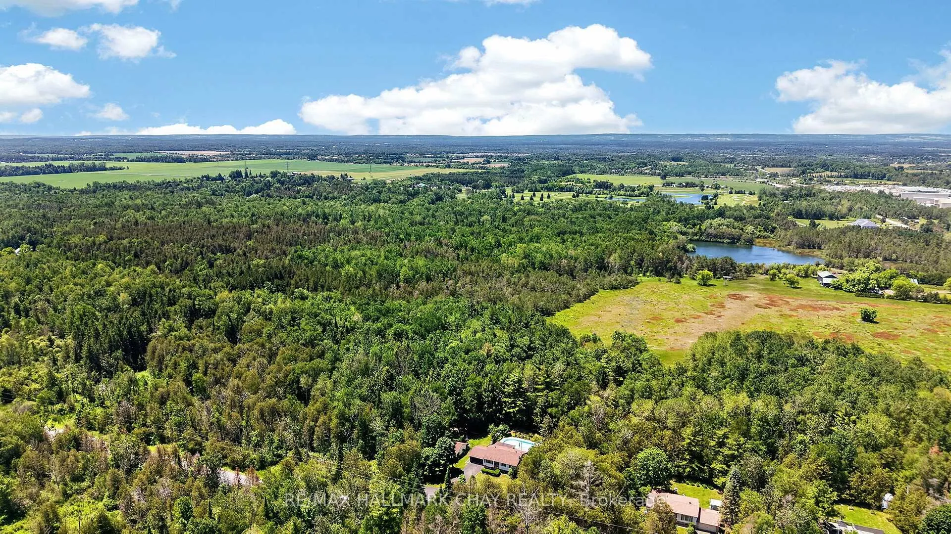 Photo 43 of 8570 8th Line, Essa, Rural Essa — HOMEH