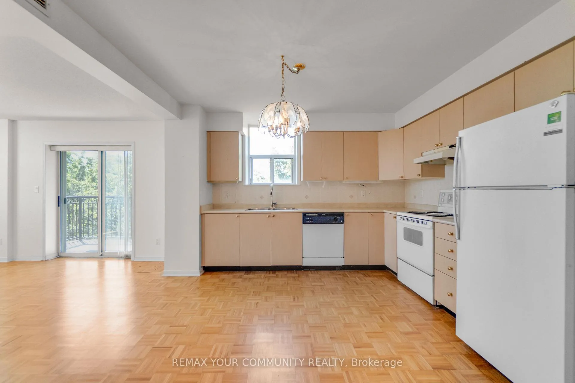 Photo 11 of Unit 423, 7373 Martin Grove Road, Vaughan, Vaughan Grove — HOMEH