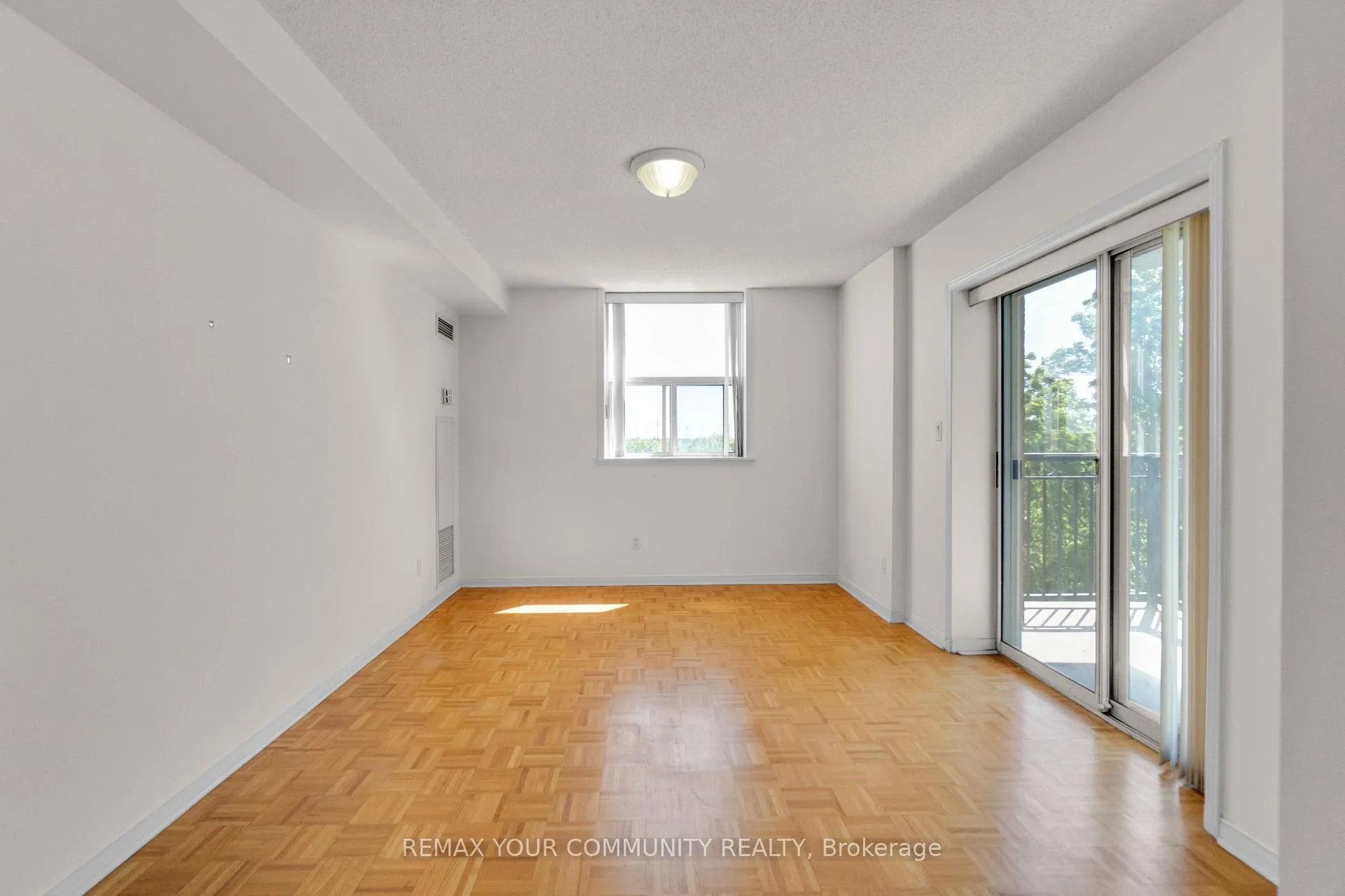 Photo 12 of Unit 423, 7373 Martin Grove Road, Vaughan, Vaughan Grove — HOMEH