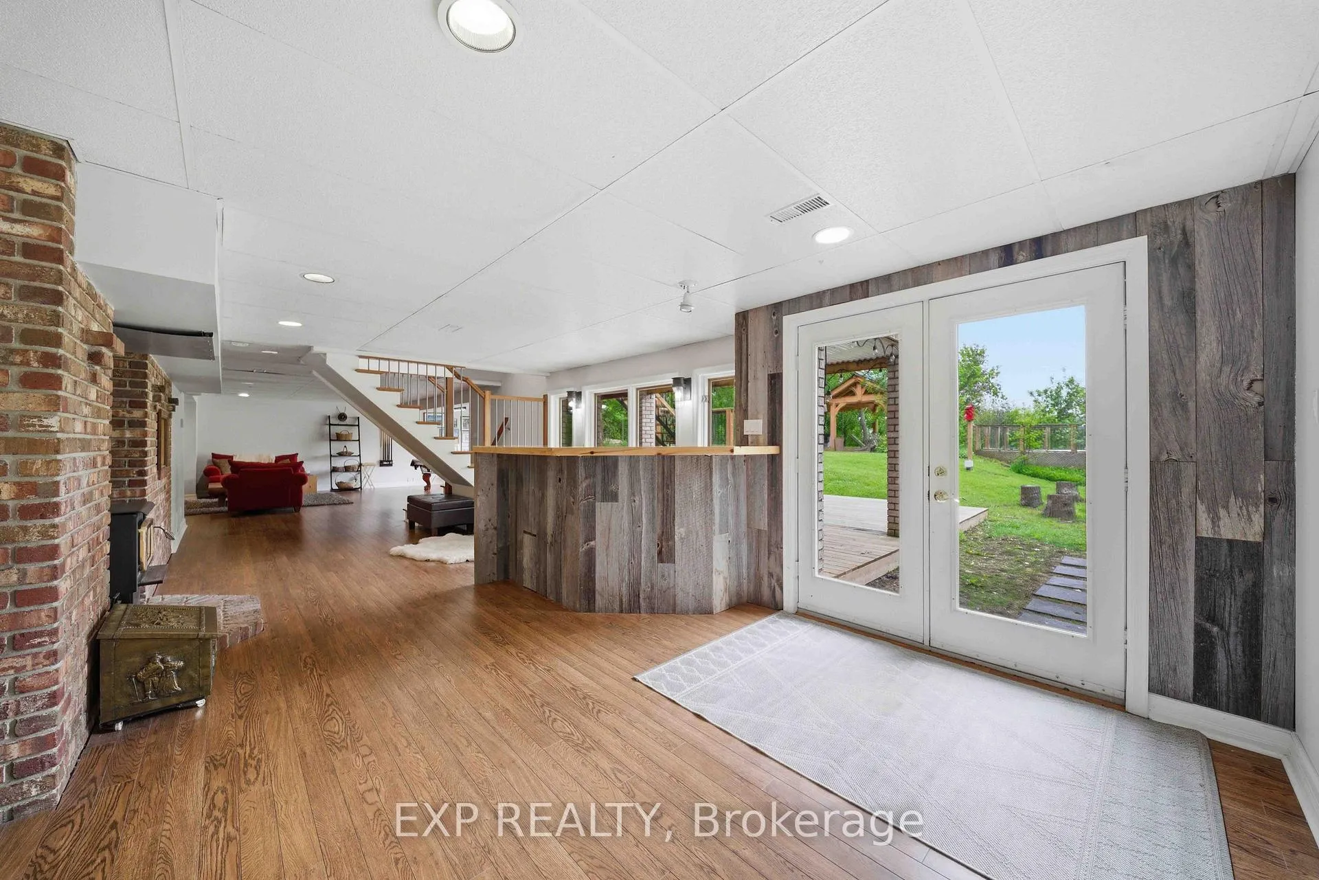 Photo 19 of 1264 Barnwell Crescent, Ottawa, Navan — HOMEH