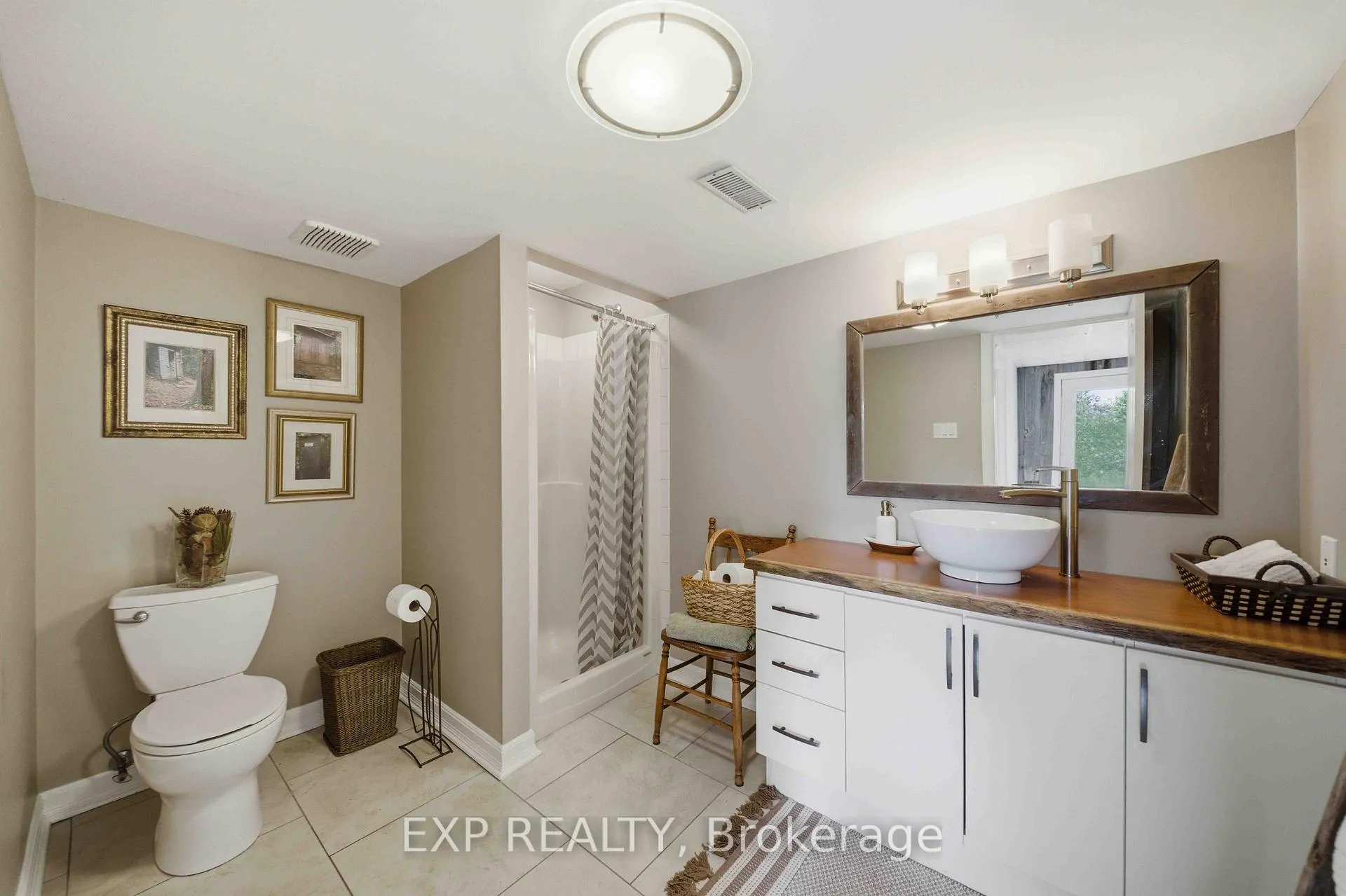 Photo 23 of 1264 Barnwell Crescent, Ottawa, Navan — HOMEH