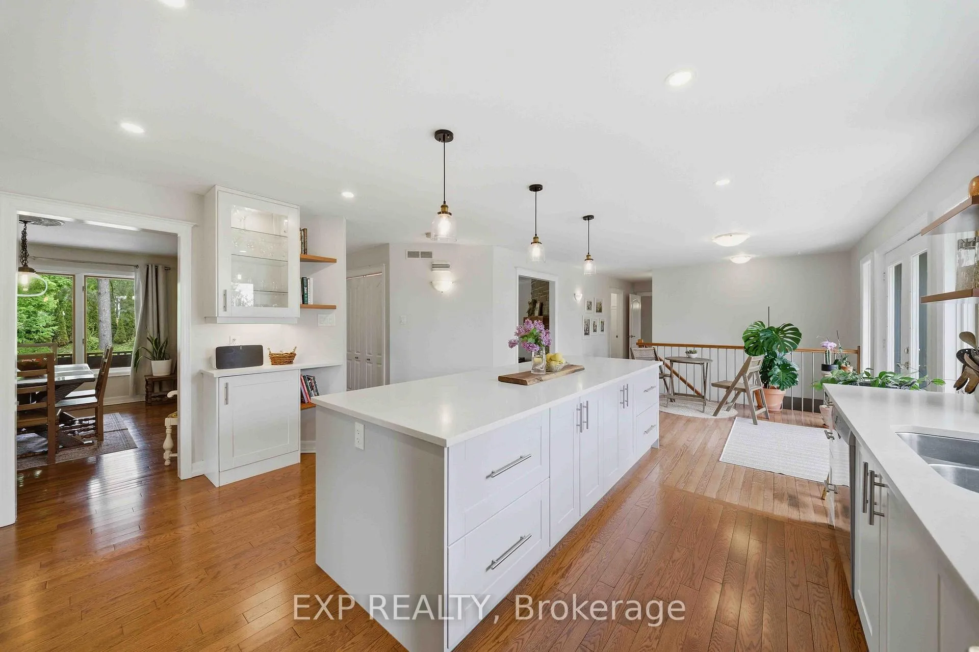 Photo 34 of 1264 Barnwell Crescent, Ottawa, Navan — HOMEH
