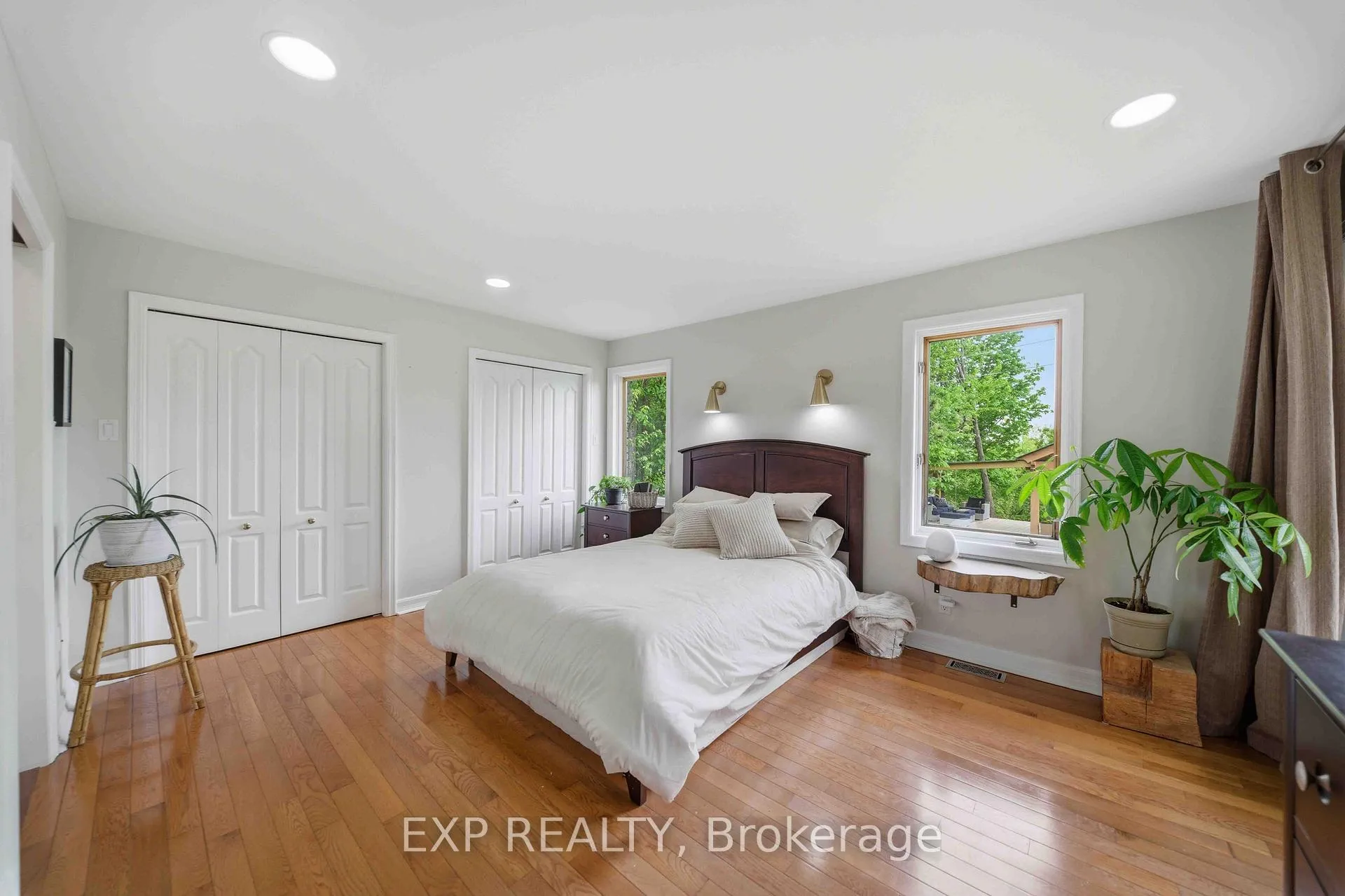 Photo 41 of 1264 Barnwell Crescent, Ottawa, Navan — HOMEH