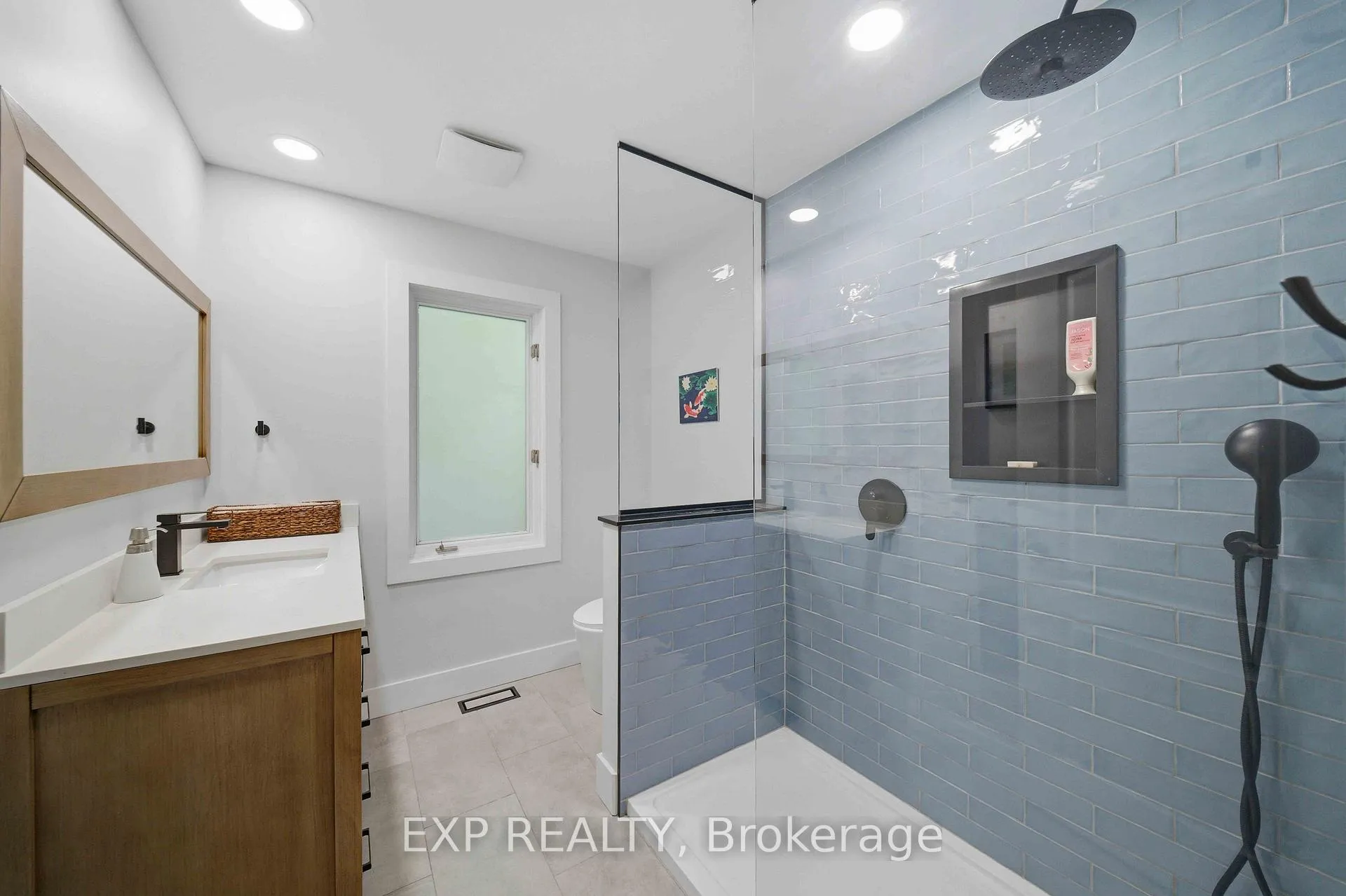 Photo 47 of 1264 Barnwell Crescent, Ottawa, Navan — HOMEH