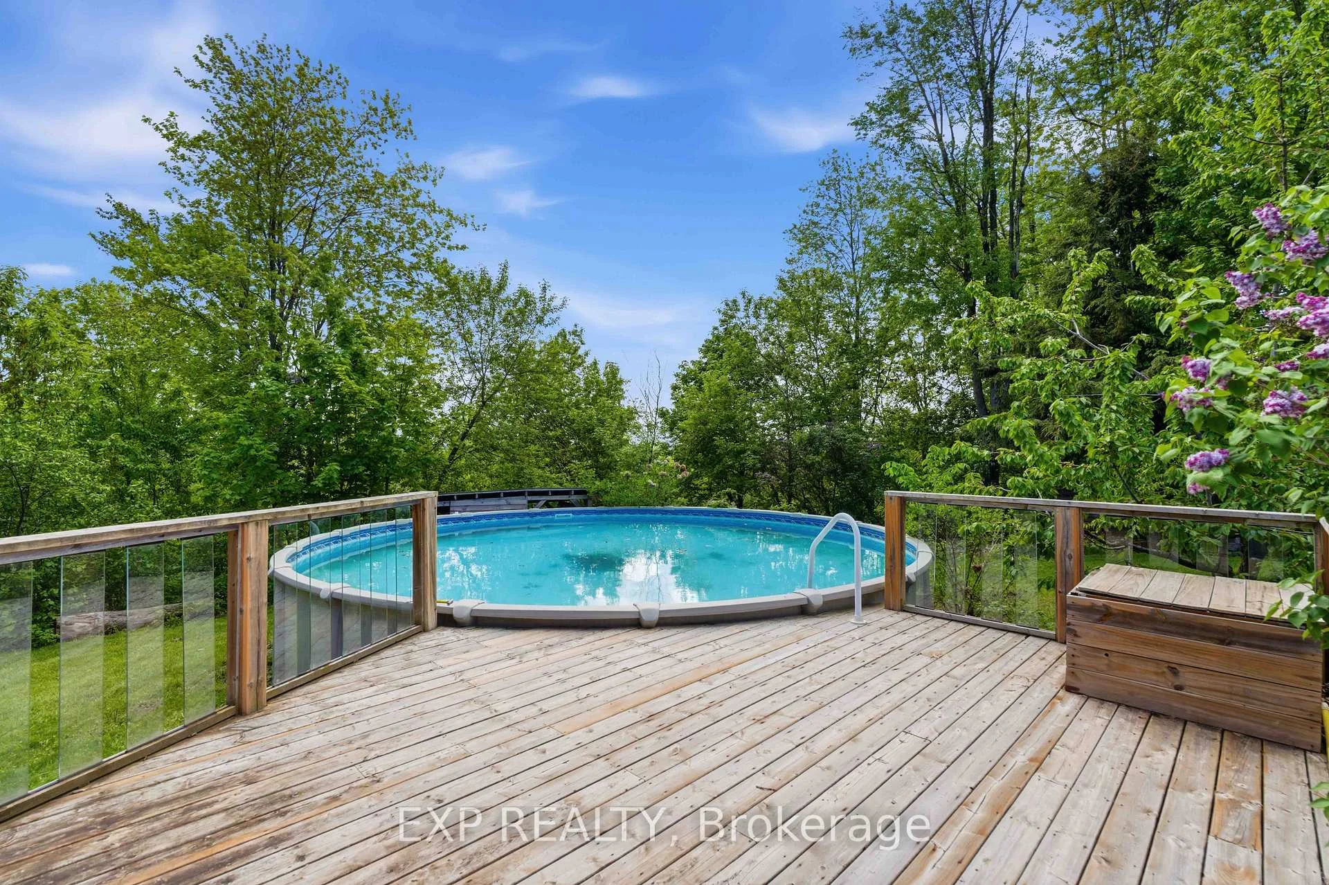 Photo 15 of 1264 Barnwell Crescent, Ottawa, Navan — HOMEH