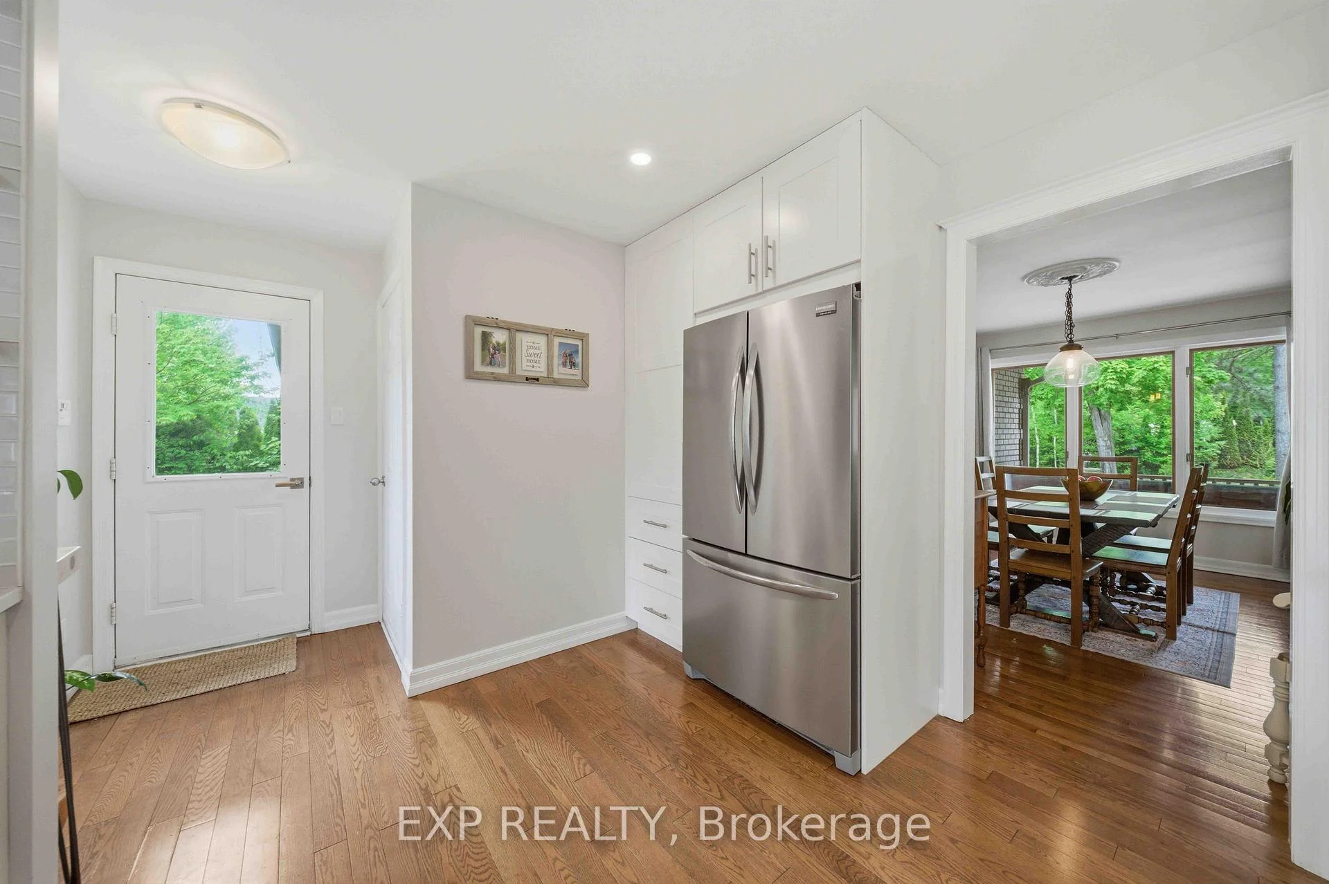Photo 37 of 1264 Barnwell Crescent, Ottawa, Navan — HOMEH
