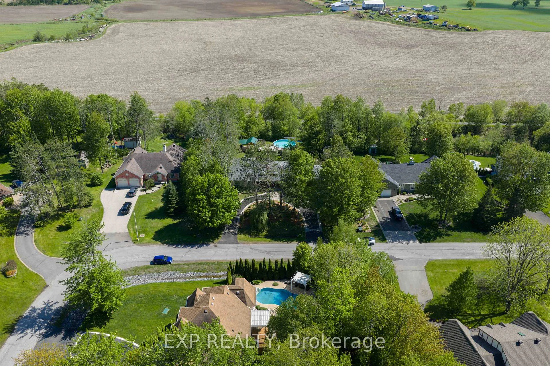 Photo 50 of 1264 Barnwell Crescent, Ottawa, Navan — HOMEH