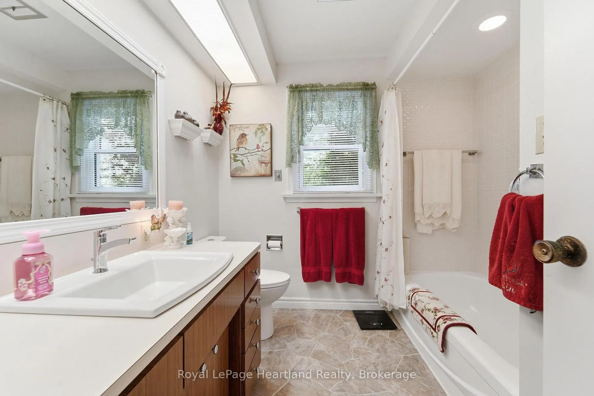 Photo 20 of 82858 London Road, Central Huron, Hullett — HOMEH