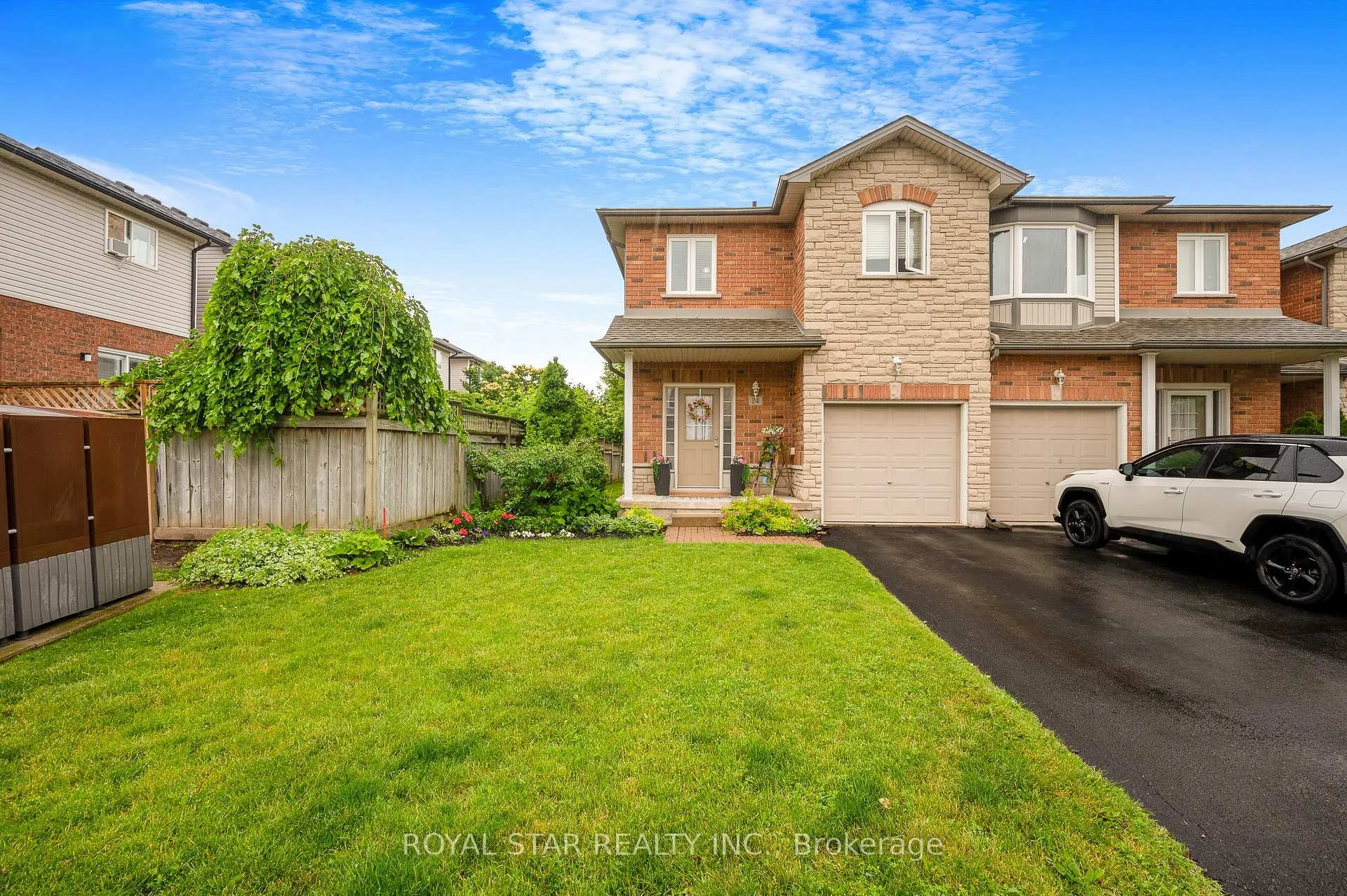 Photo 2 of Unit 24, 2229 Walkers Line, Burlington, Headon — HOMEH