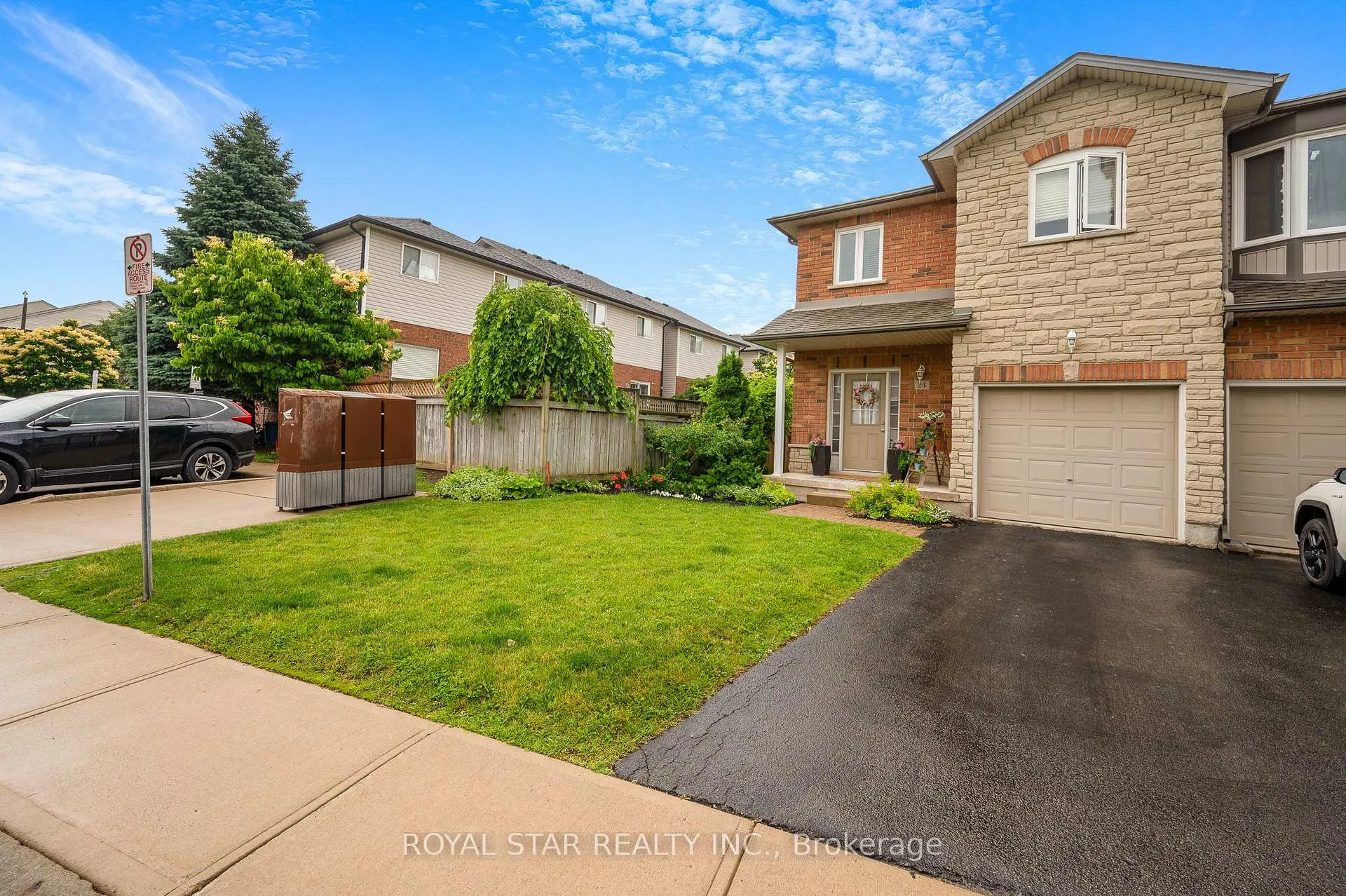 Photo 3 of Unit 24, 2229 Walkers Line, Burlington, Headon — HOMEH