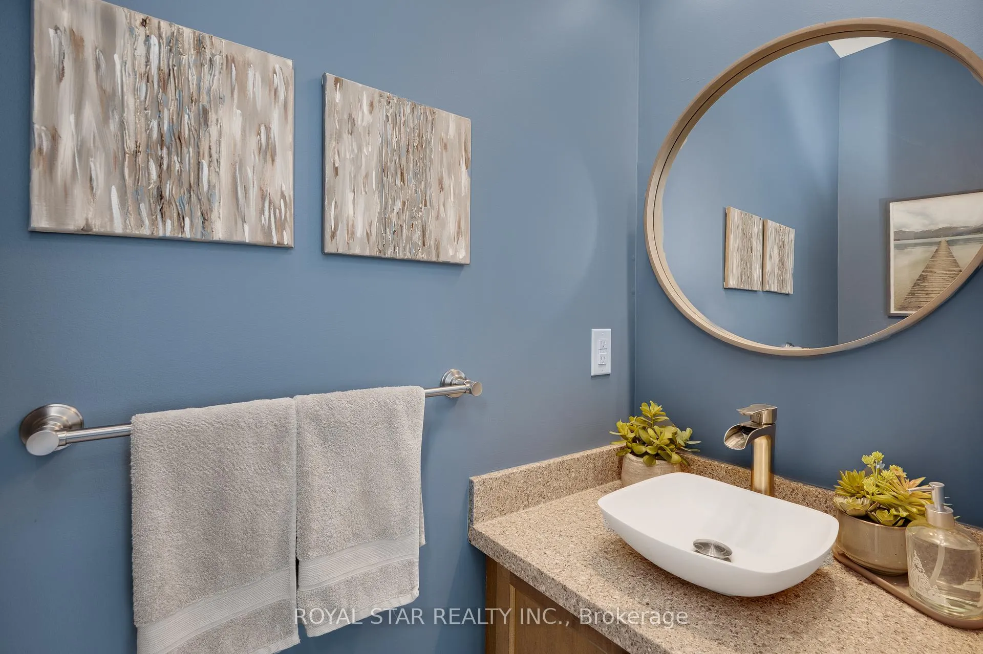 Photo 8 of Unit 24, 2229 Walkers Line, Burlington, Headon — HOMEH