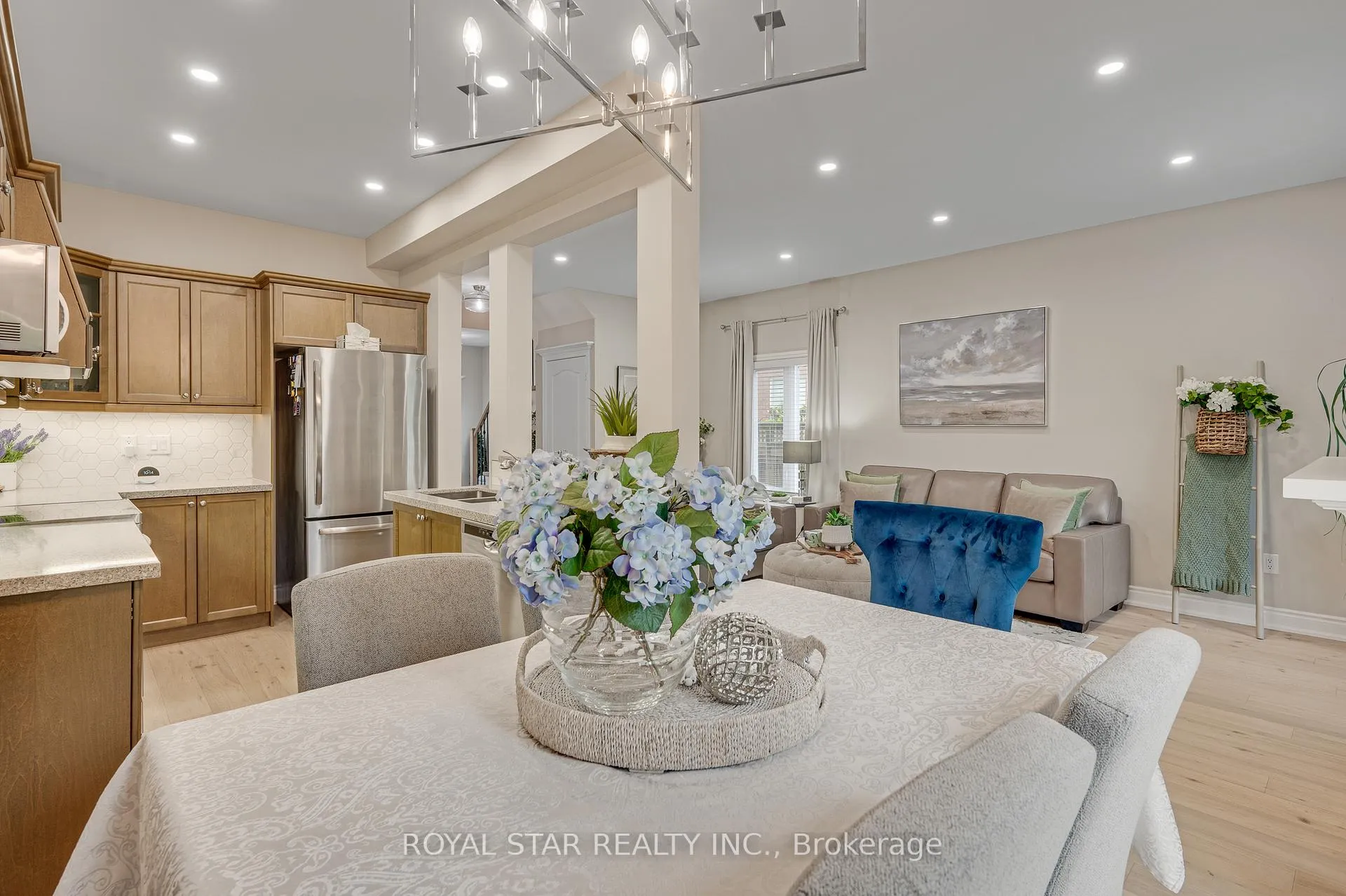 Photo 14 of Unit 24, 2229 Walkers Line, Burlington, Headon — HOMEH