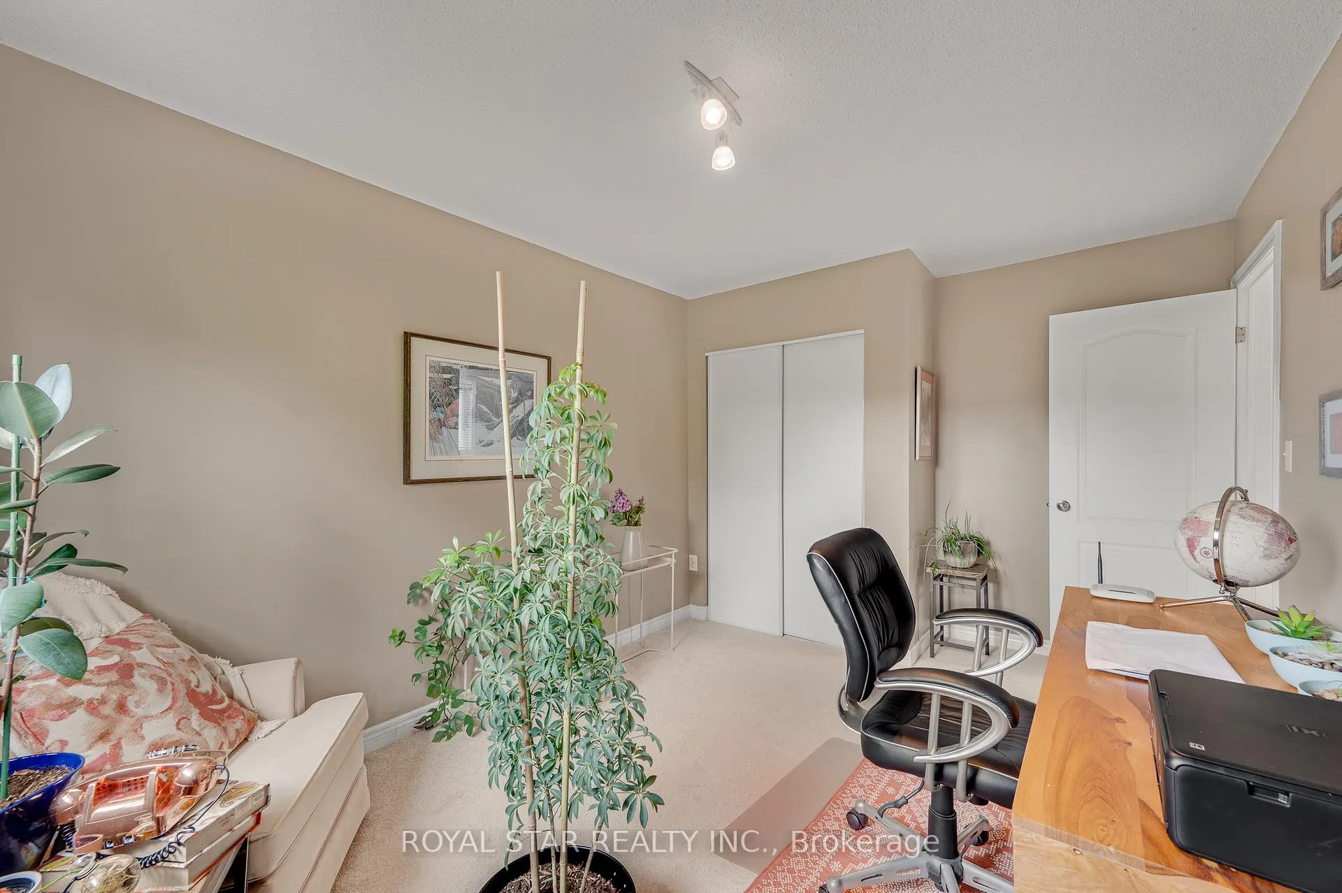Photo 26 of Unit 24, 2229 Walkers Line, Burlington, Headon — HOMEH