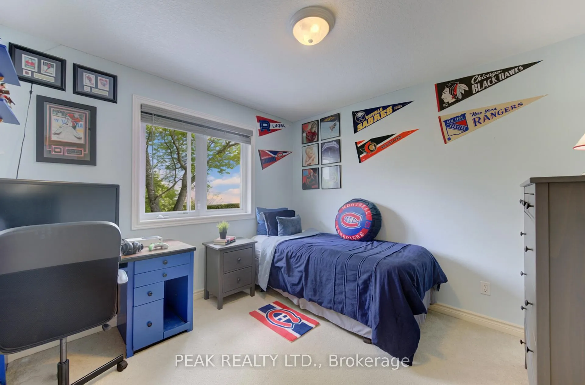 Photo 23 of 258 Laschinger Boulevard, Wilmot — HOMEH