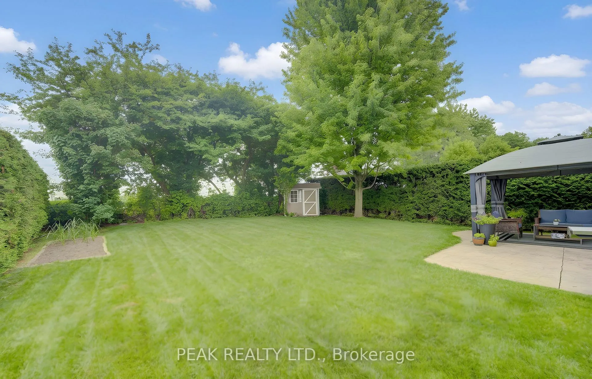 Photo 30 of 258 Laschinger Boulevard, Wilmot — HOMEH