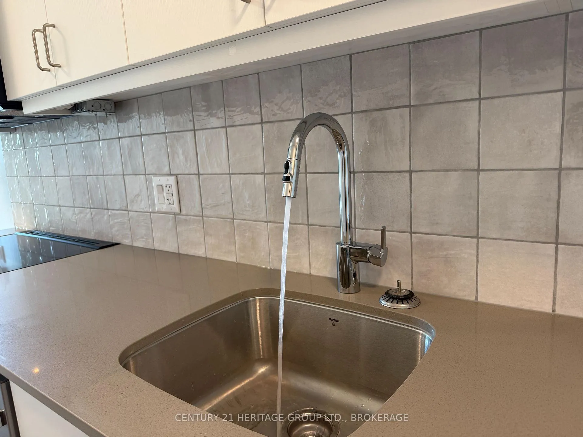 Photo 13 of Unit 816, 223 Princess Street, Kingston, Central City East — HOMEH