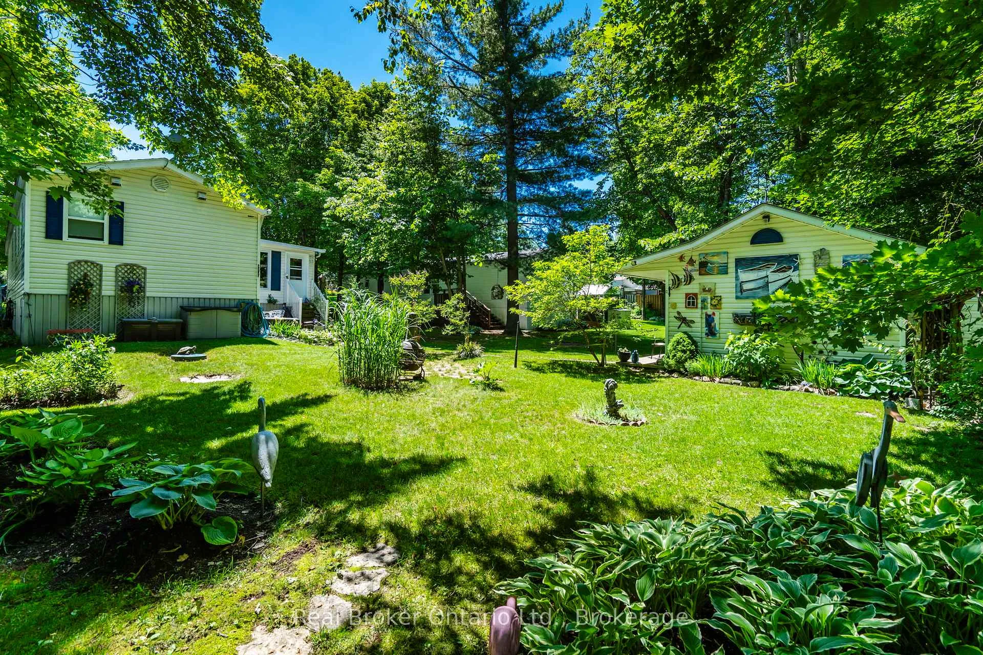Photo 3 of Unit 5, 5411 Elliott Side Road, Tay, Rural Tay — HOMEH