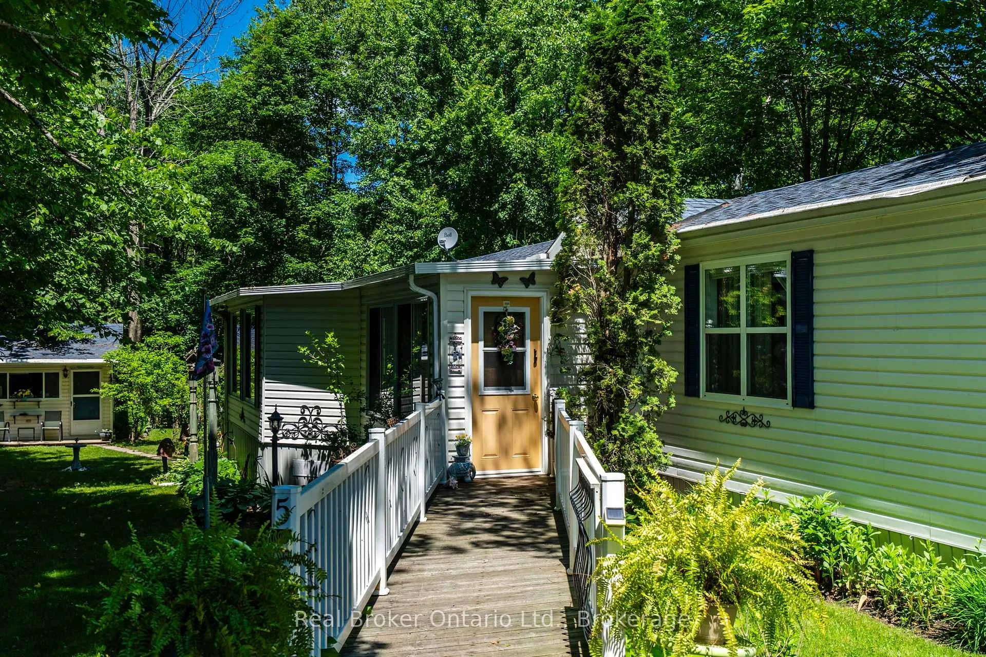 Photo 4 of Unit 5, 5411 Elliott Side Road, Tay, Rural Tay — HOMEH