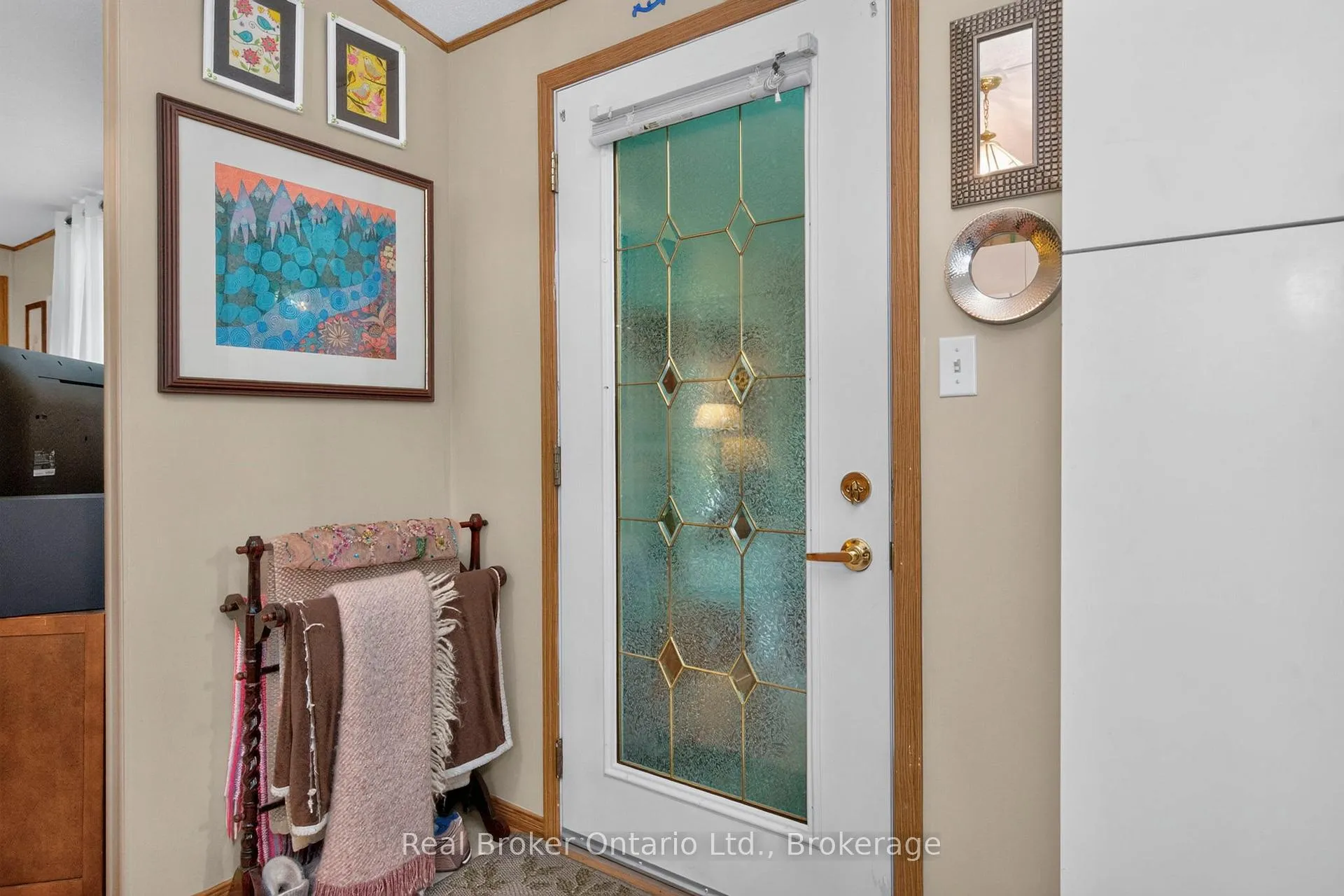 Photo 9 of Unit 5, 5411 Elliott Side Road, Tay, Rural Tay — HOMEH