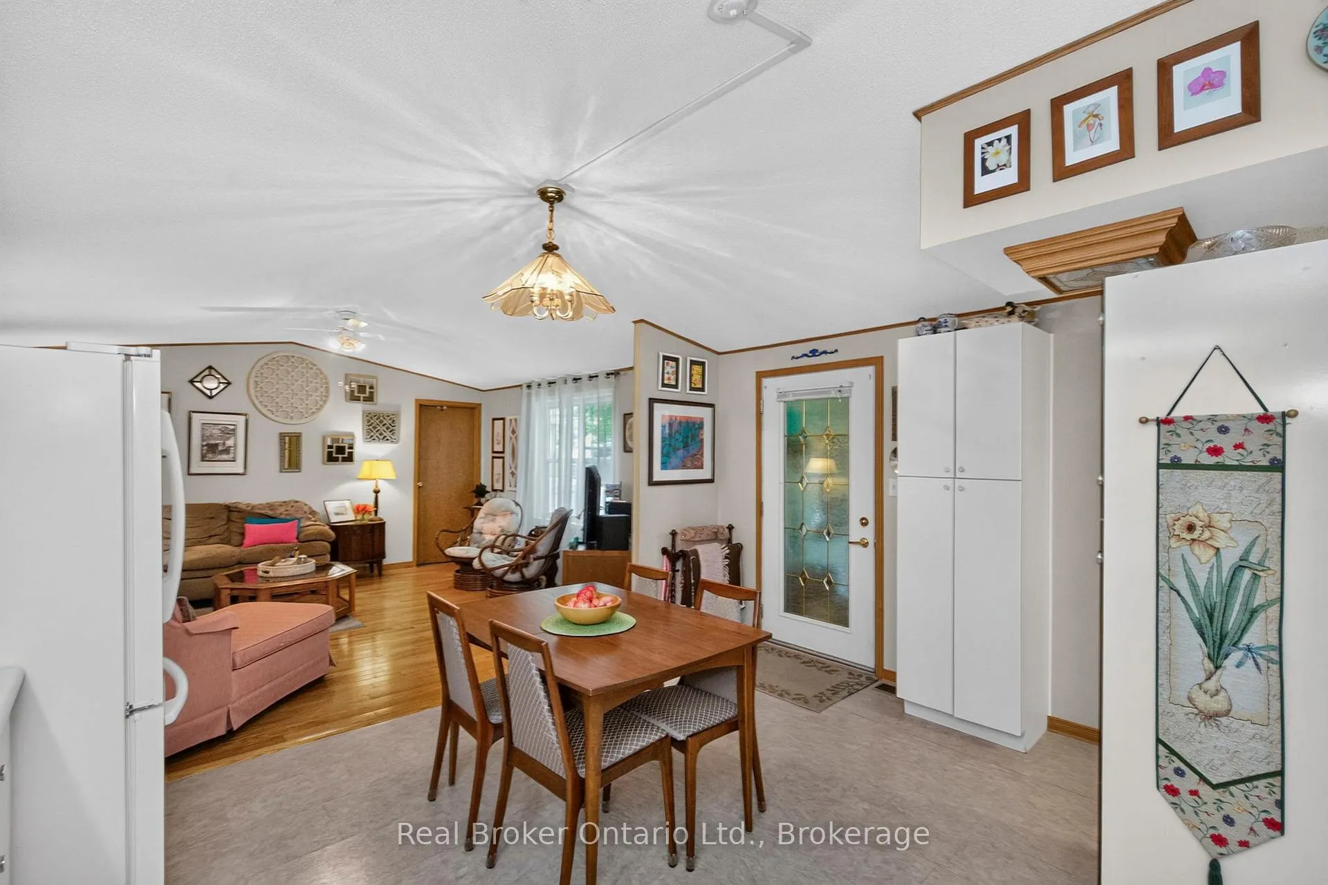 Photo 10 of Unit 5, 5411 Elliott Side Road, Tay, Rural Tay — HOMEH