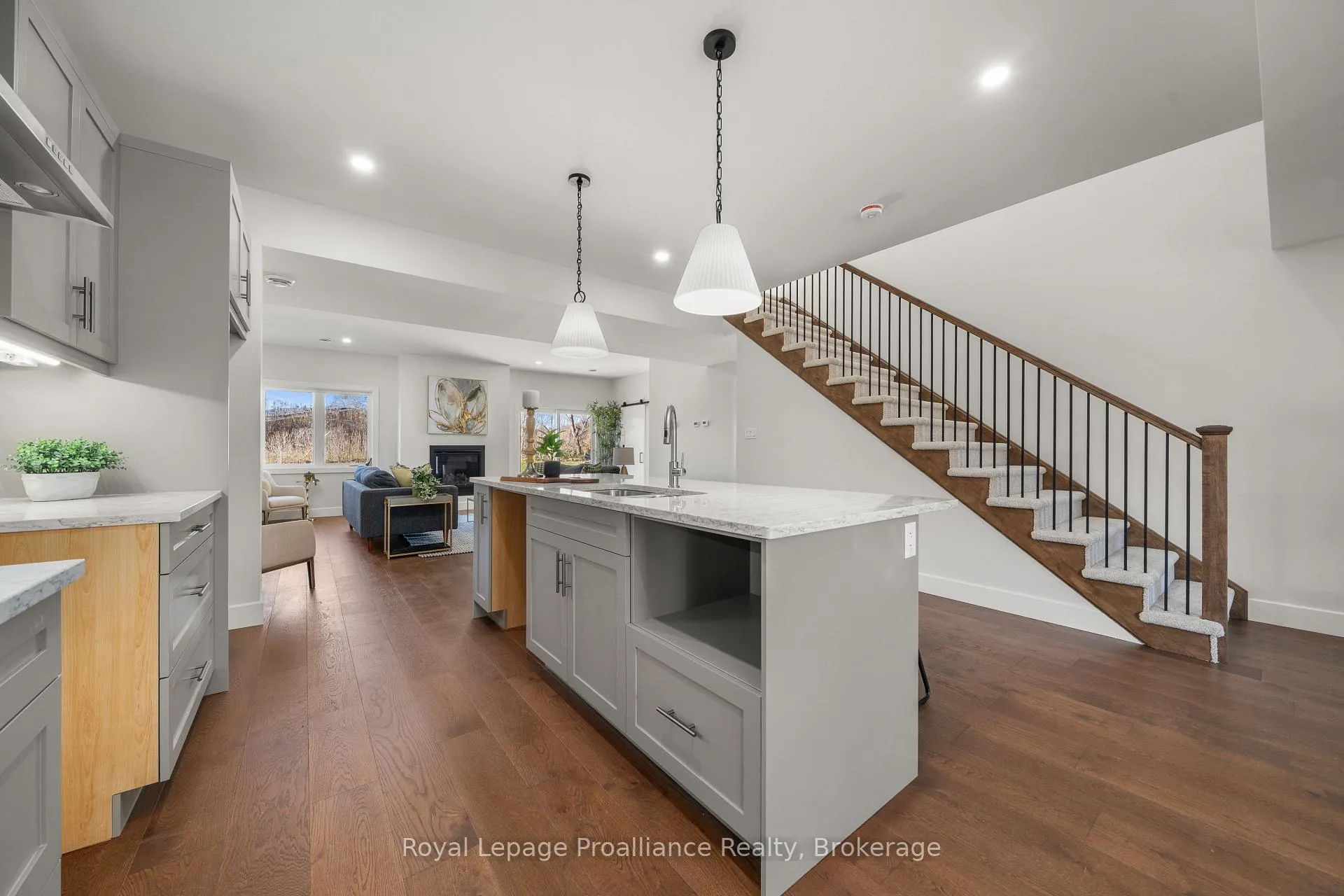 Photo 7 of 44 Fraser Drive, Quinte West, Sidney Ward — HOMEH