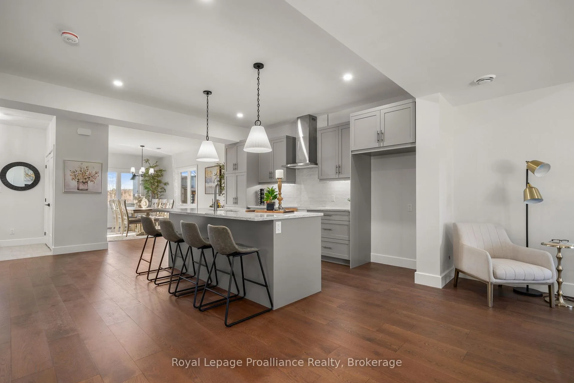 Photo 8 of 44 Fraser Drive, Quinte West, Sidney Ward — HOMEH