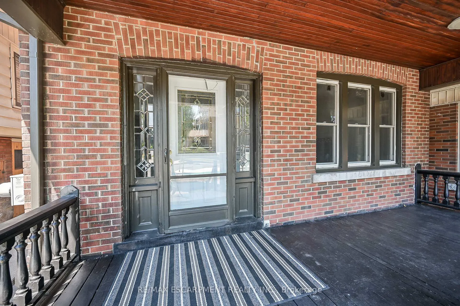 Photo 5 of 172 Sherman Avenue S, Hamilton, St. Clair — HOMEH