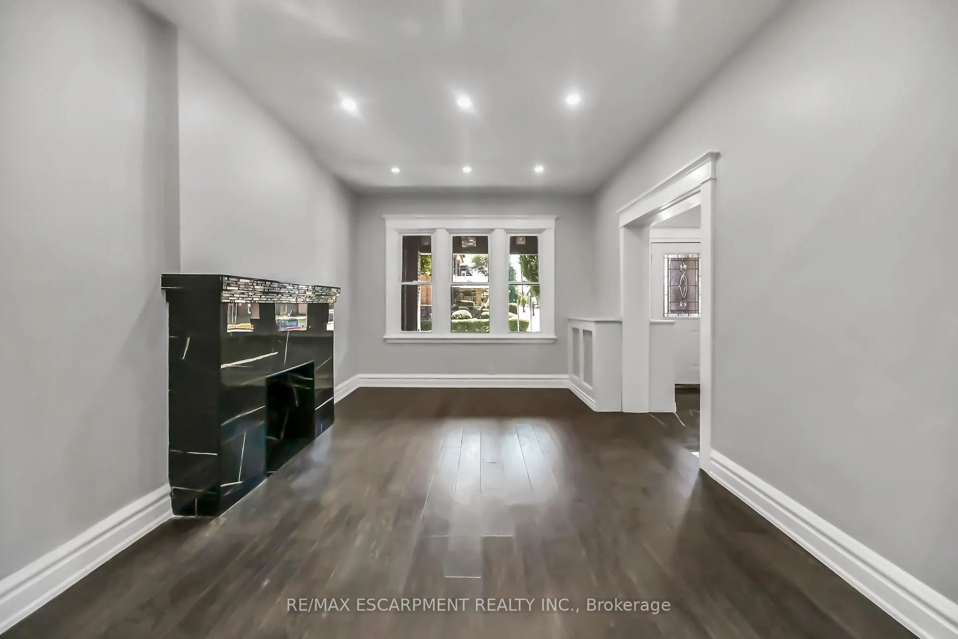 Photo 10 of 172 Sherman Avenue S, Hamilton, St. Clair — HOMEH
