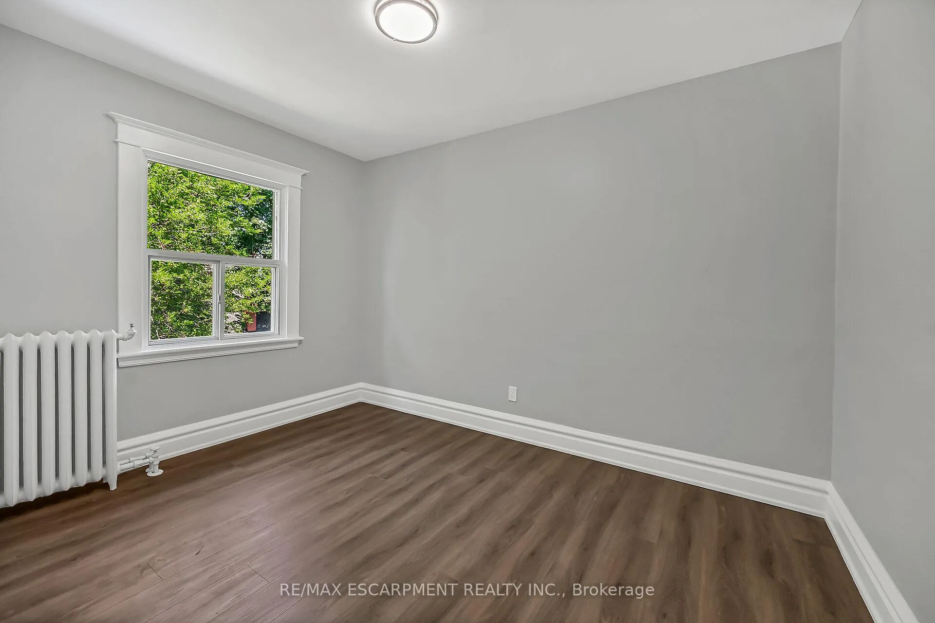 Photo 25 of 172 Sherman Avenue S, Hamilton, St. Clair — HOMEH