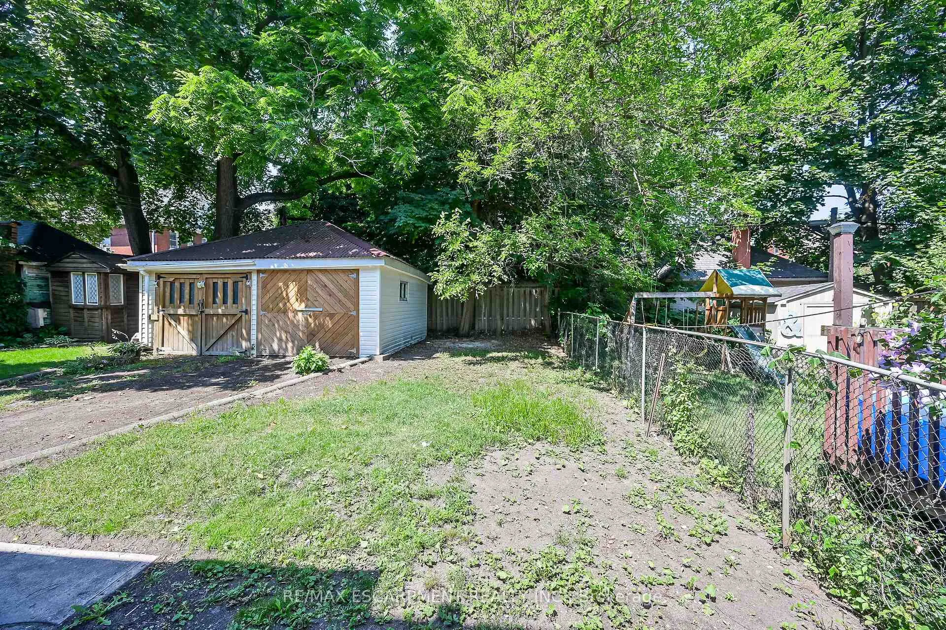 Photo 38 of 172 Sherman Avenue S, Hamilton, St. Clair — HOMEH