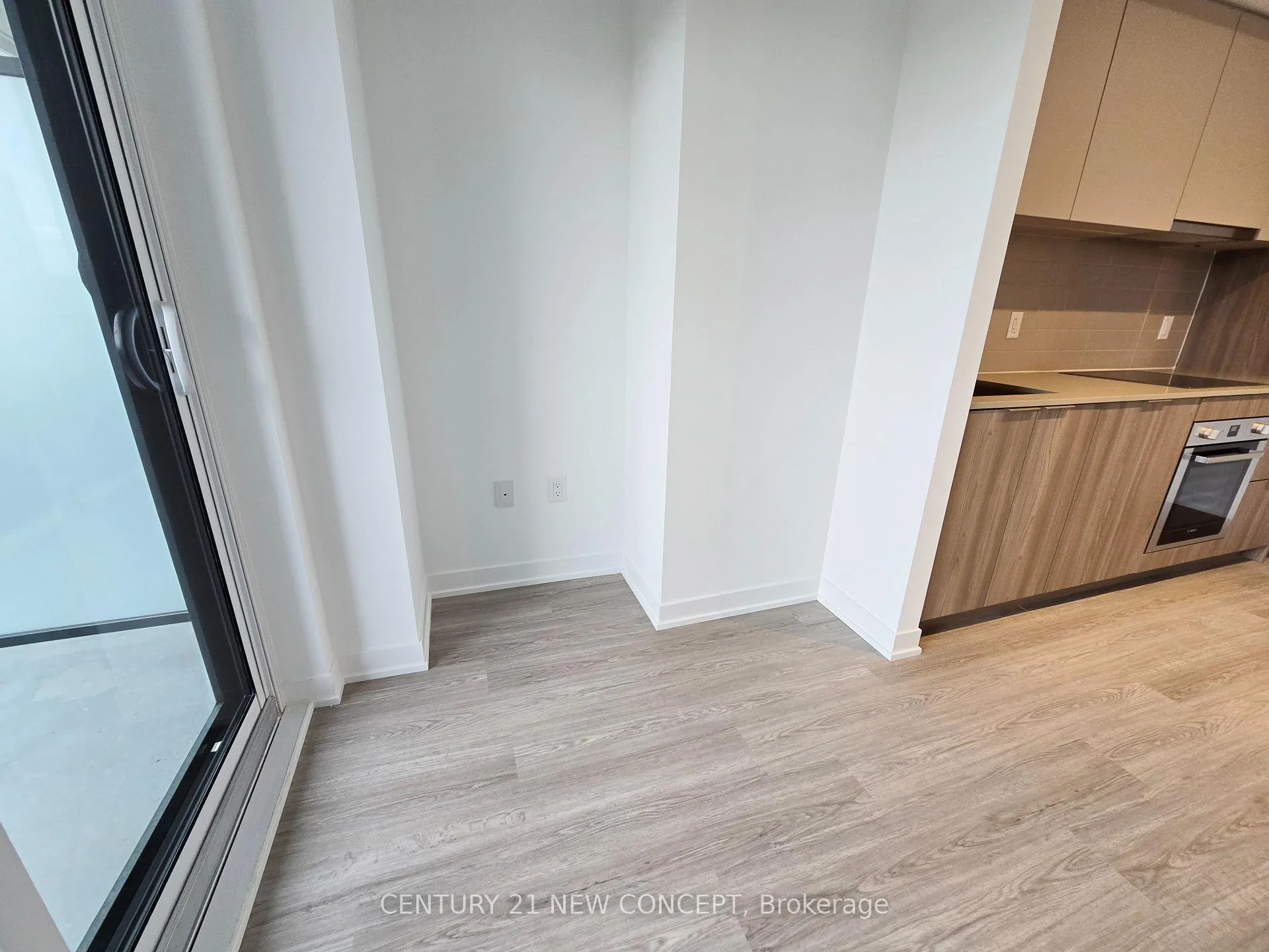 Photo 10 of Unit 510, 151 David Salomon Drive, Toronto, Flemingdon Park — HOMEH