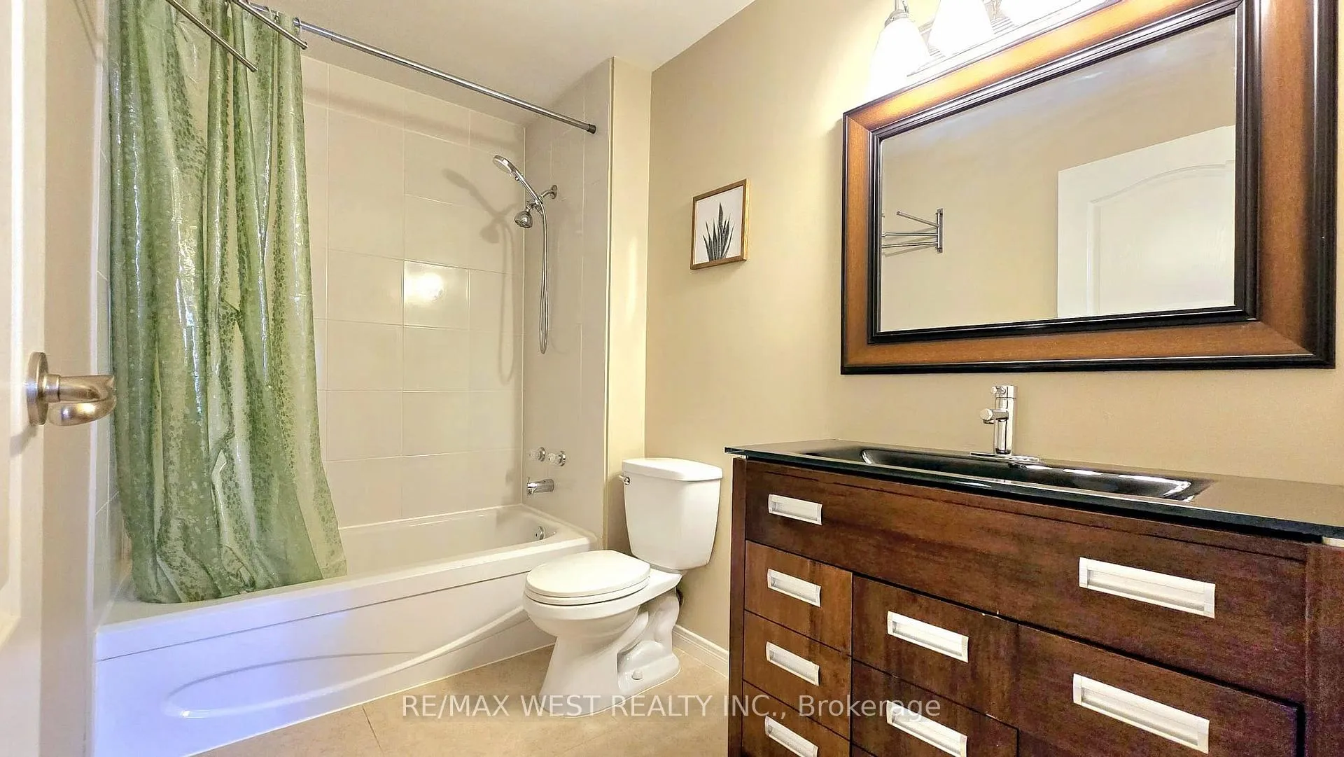 Photo 7 of Unit 705, 75 Huxley Street, London, South E — HOMEH