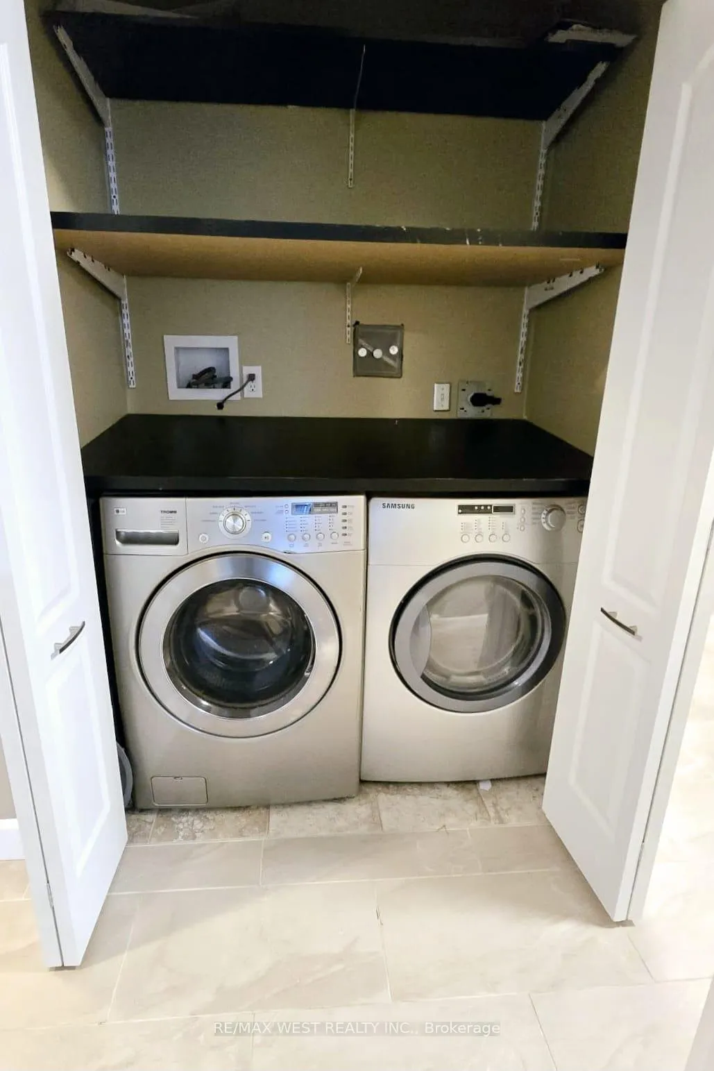 Photo 9 of Unit 705, 75 Huxley Street, London, South E — HOMEH