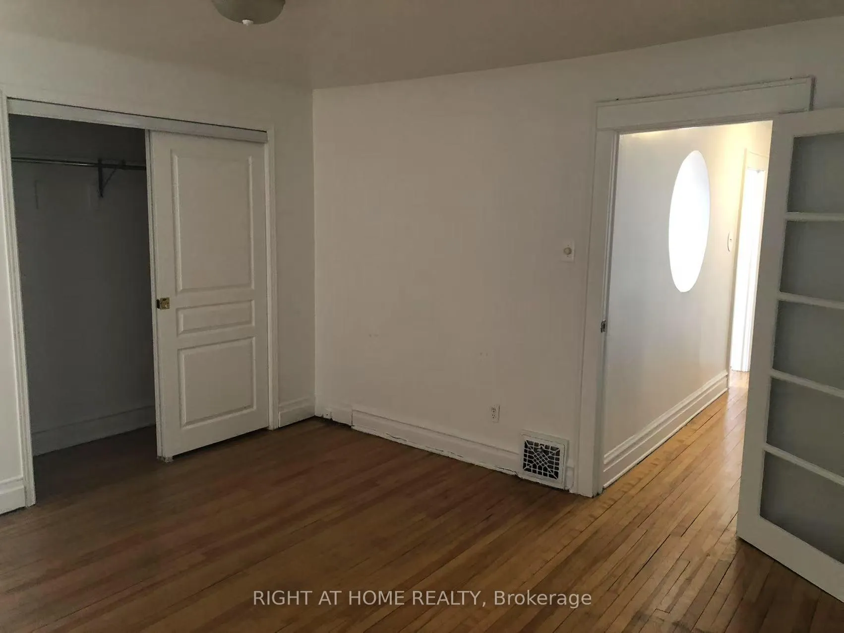Photo 4 of Unit 409, 409B Preston Street, Ottawa, West Centre Town — HOMEH