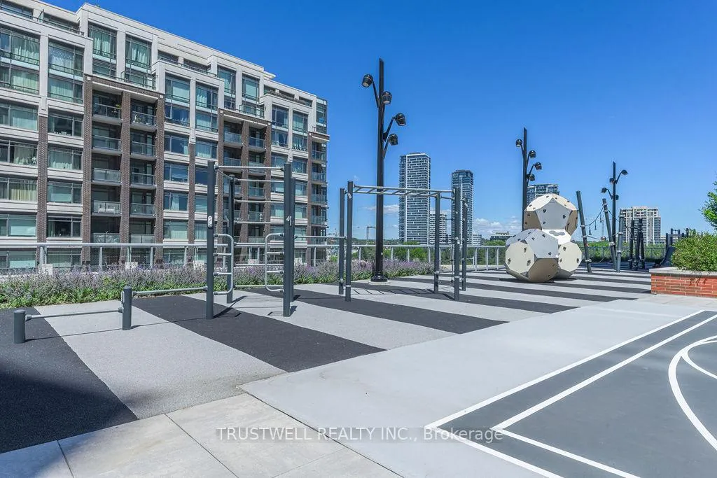 Photo 24 of Unit 407, 38 Simcoe Promenade, Markham, Unionville — HOMEH